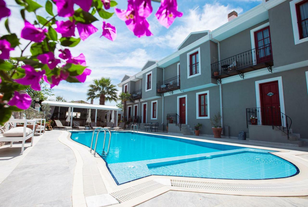 Hotel Kapya Cunda 3*