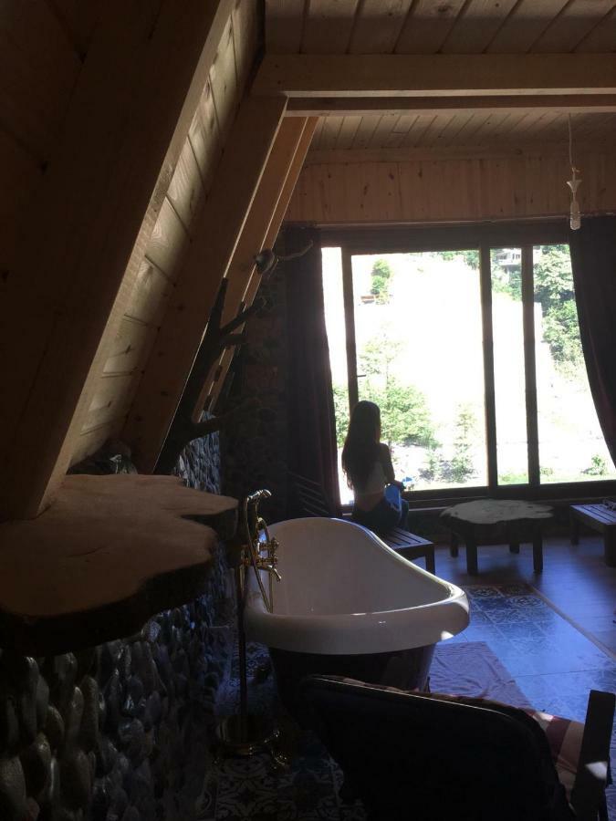 Homestay Cay Bungalow & *