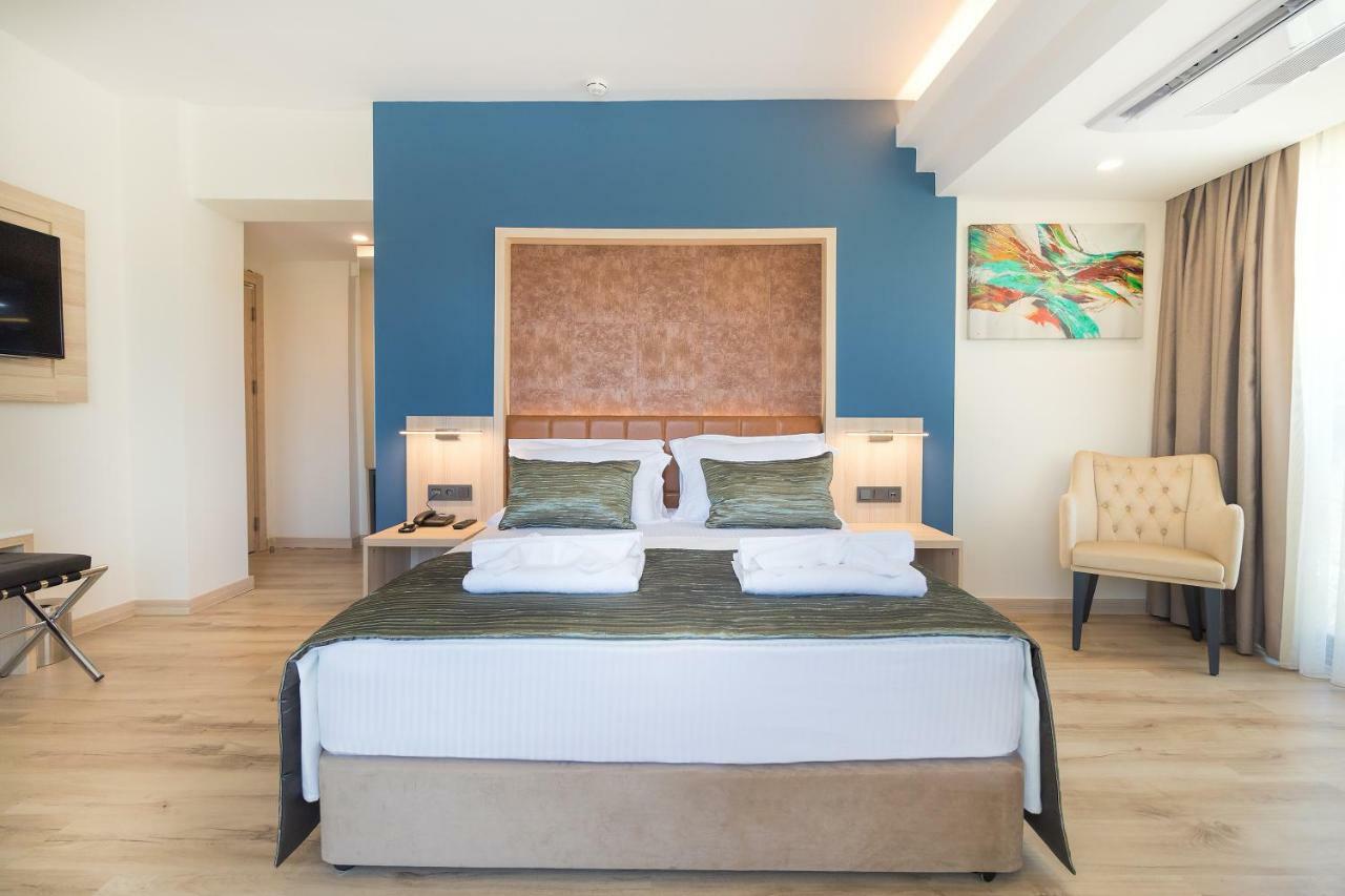 Amossia Elite Boutique Hotel 2*