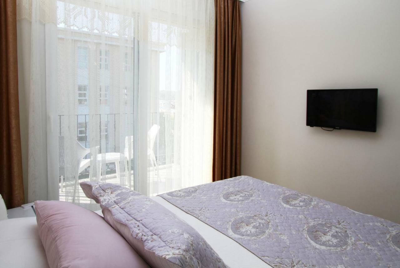 Bed & Breakfast Kandira Butik 2*