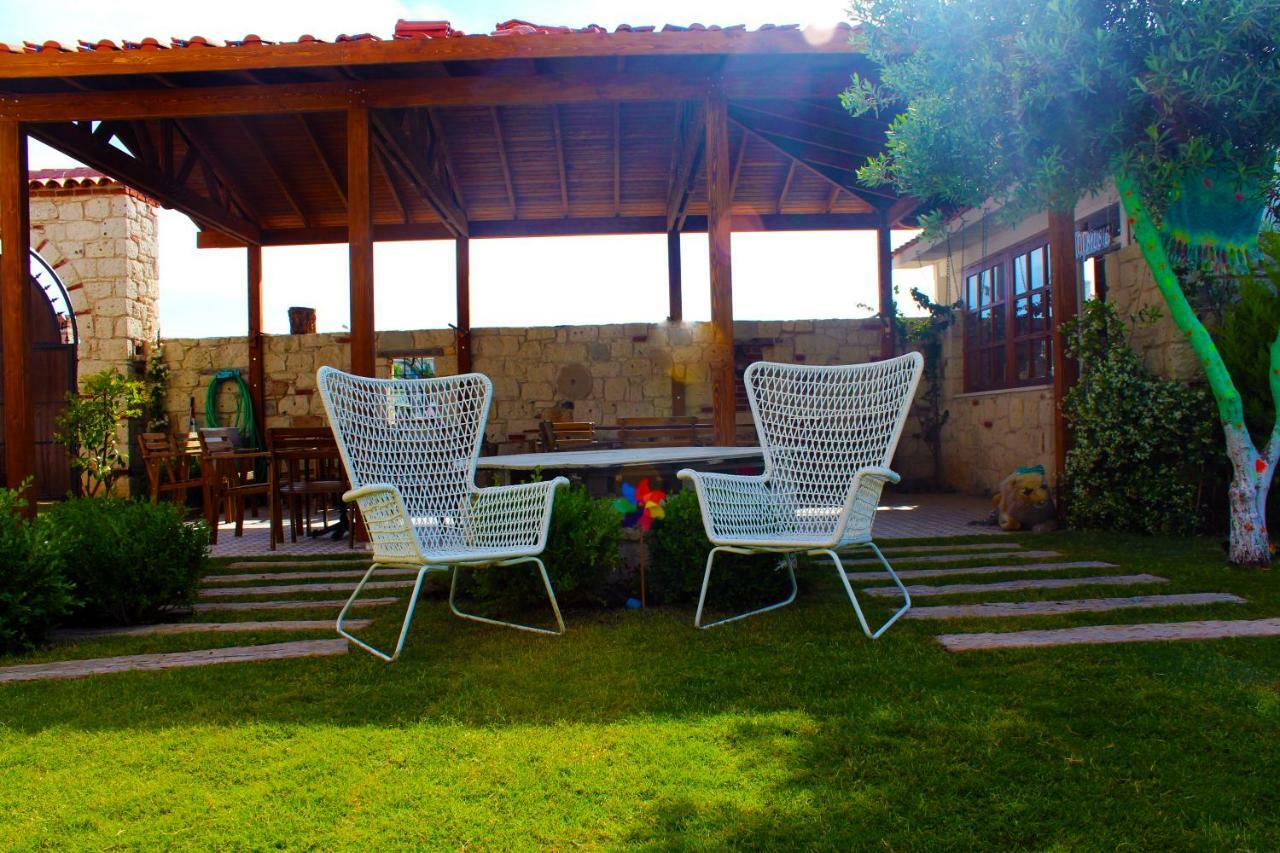 Viola (adults Only) Alacati