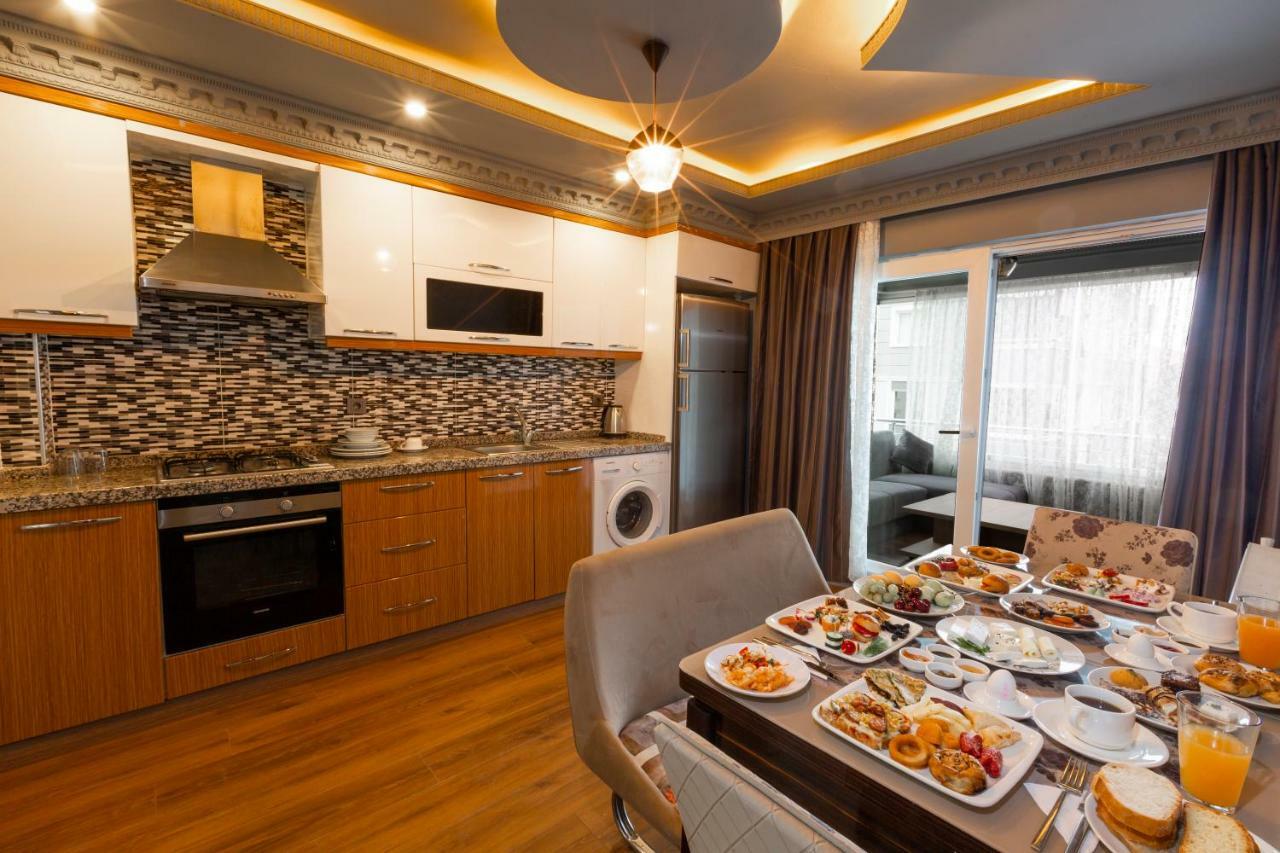 Real King Hotel