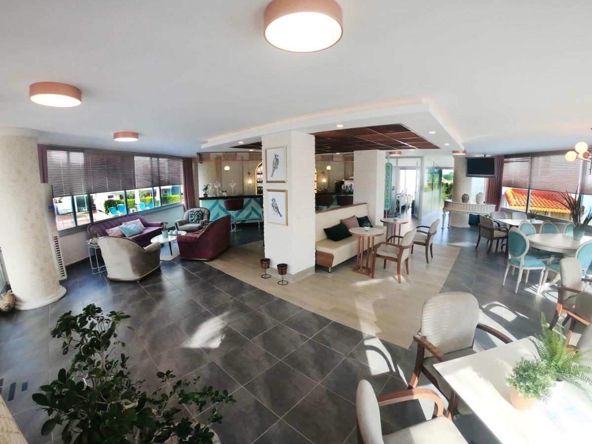 Irem Garden & 2*