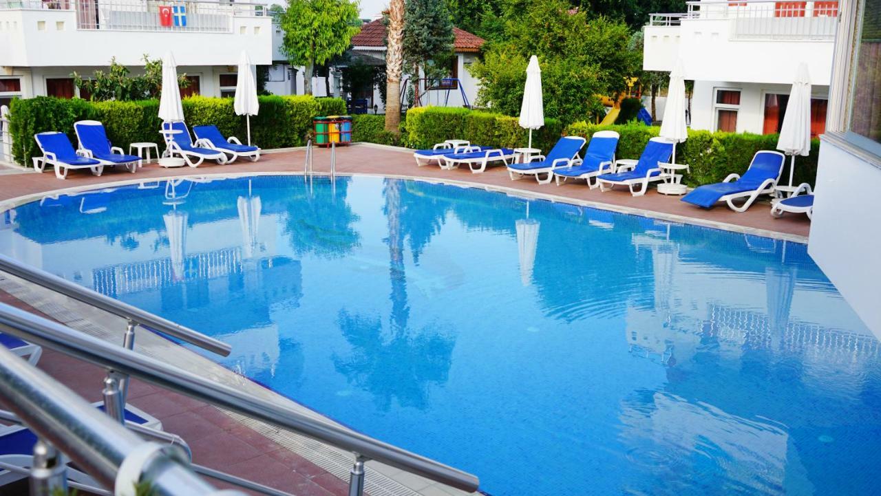 Irem Garden & Aparthotel 2*