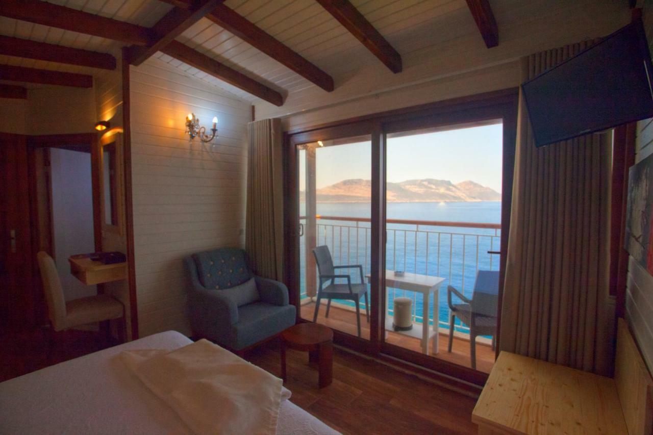 Sunset Hotel 2*