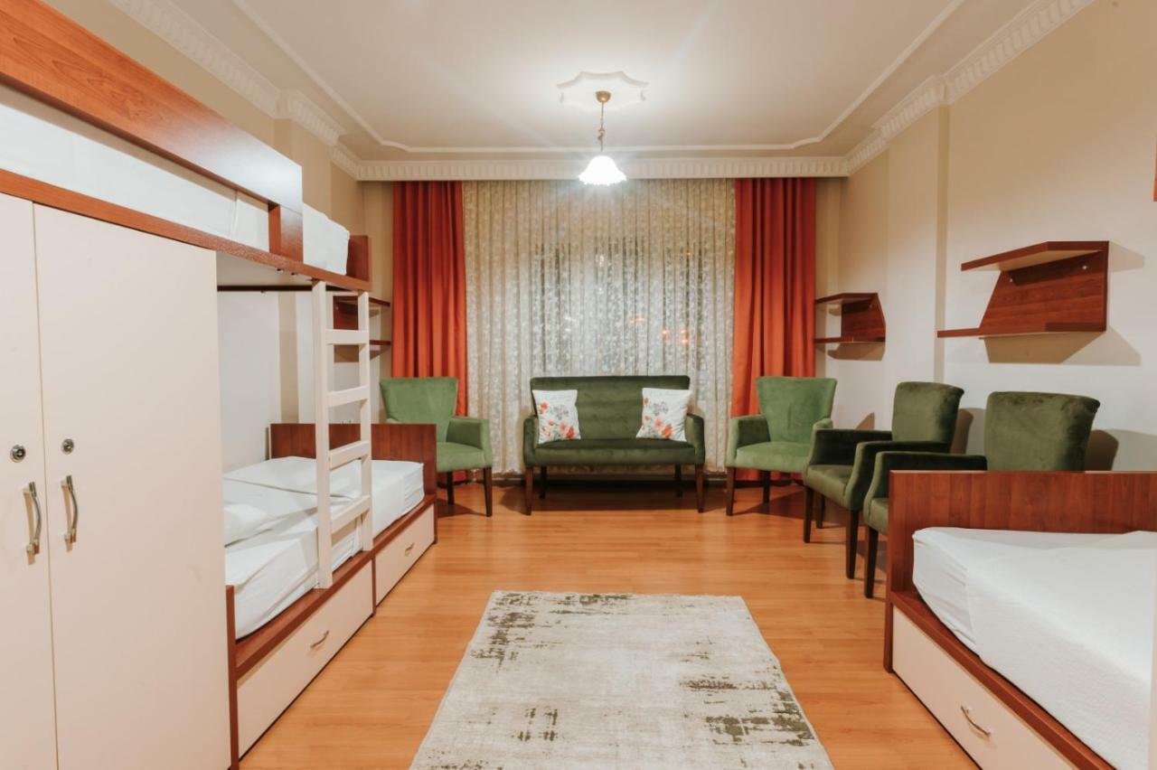 Nazli Aparts Trabzon