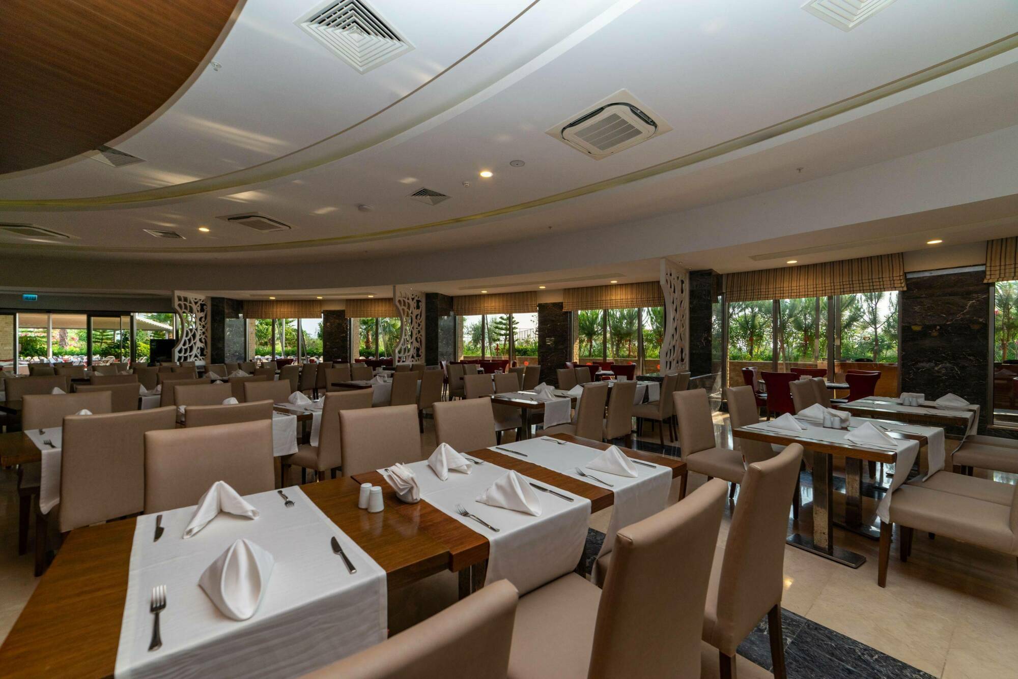 Hotel Sunmelia &