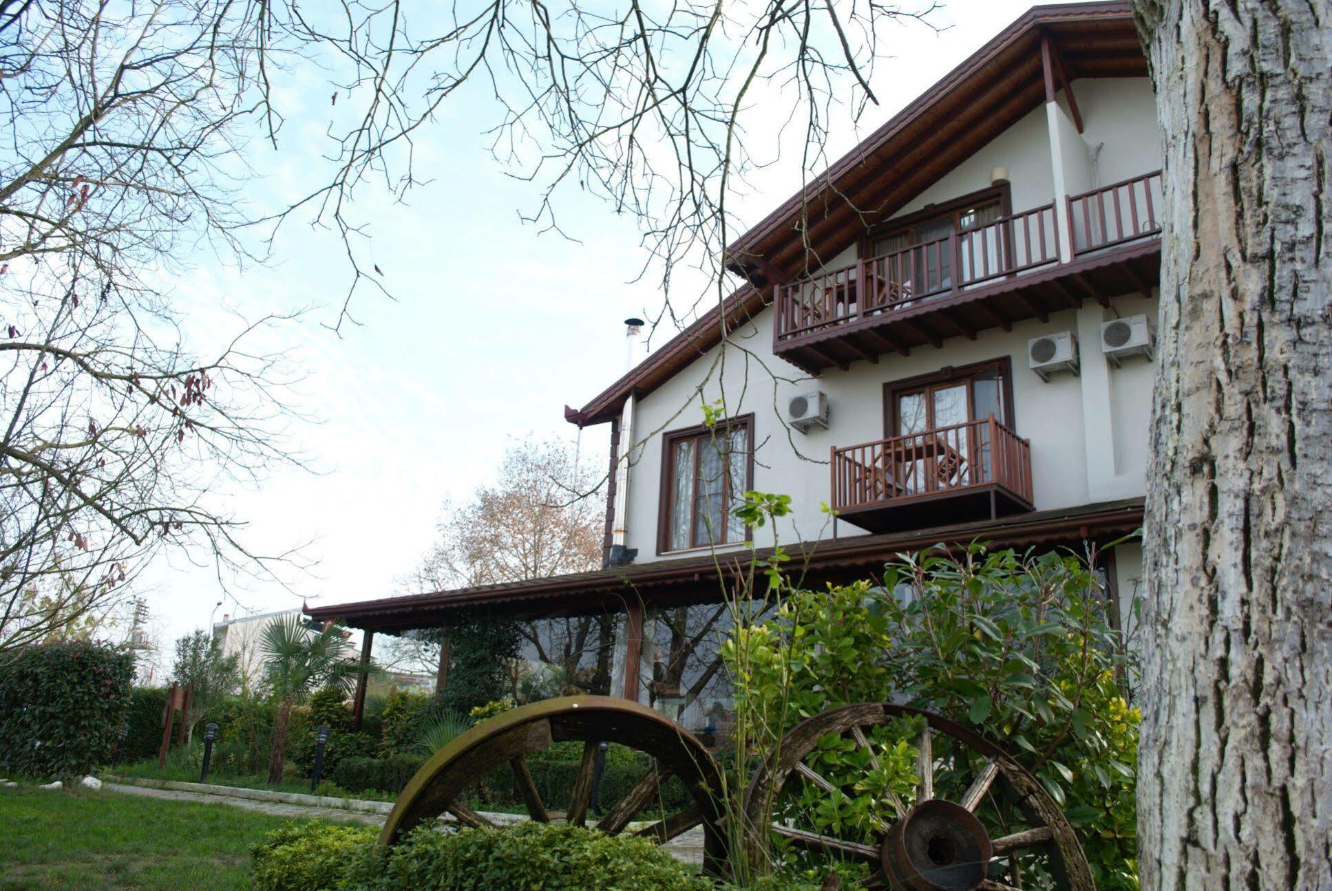 Hotel Cevizdibi 4*