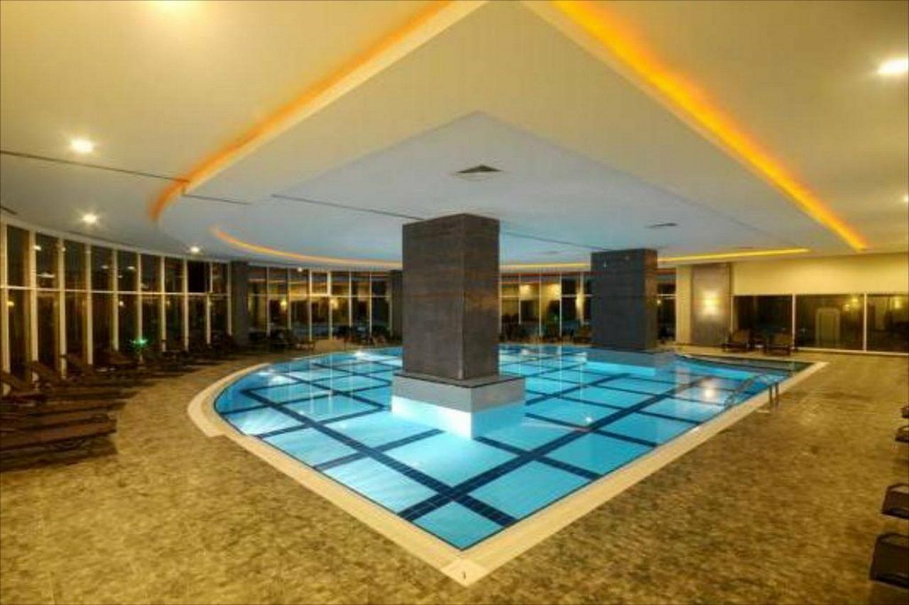 Roma & (adults Only) Hotel