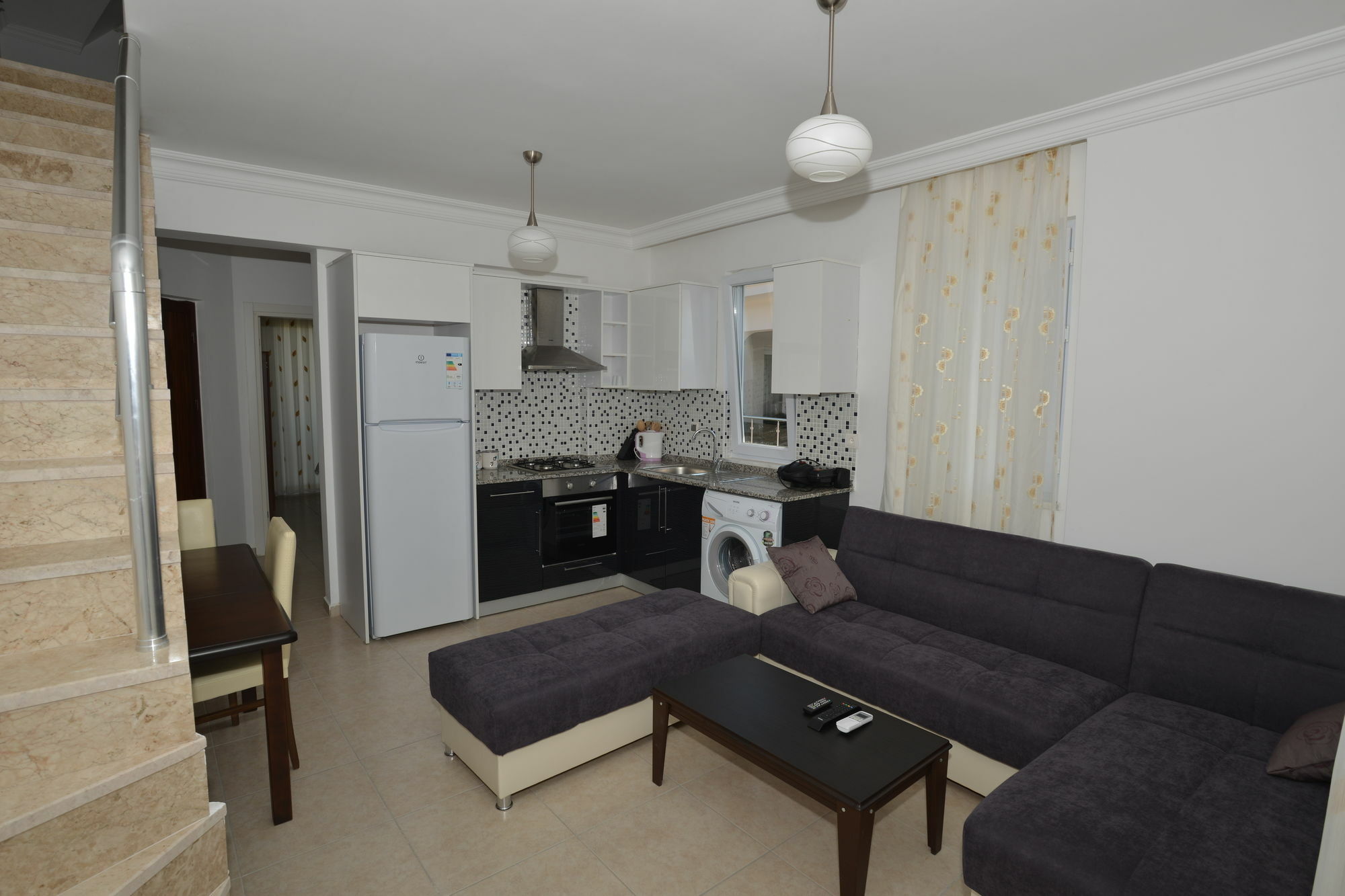 Lighthouse Legend Aparts Apartment