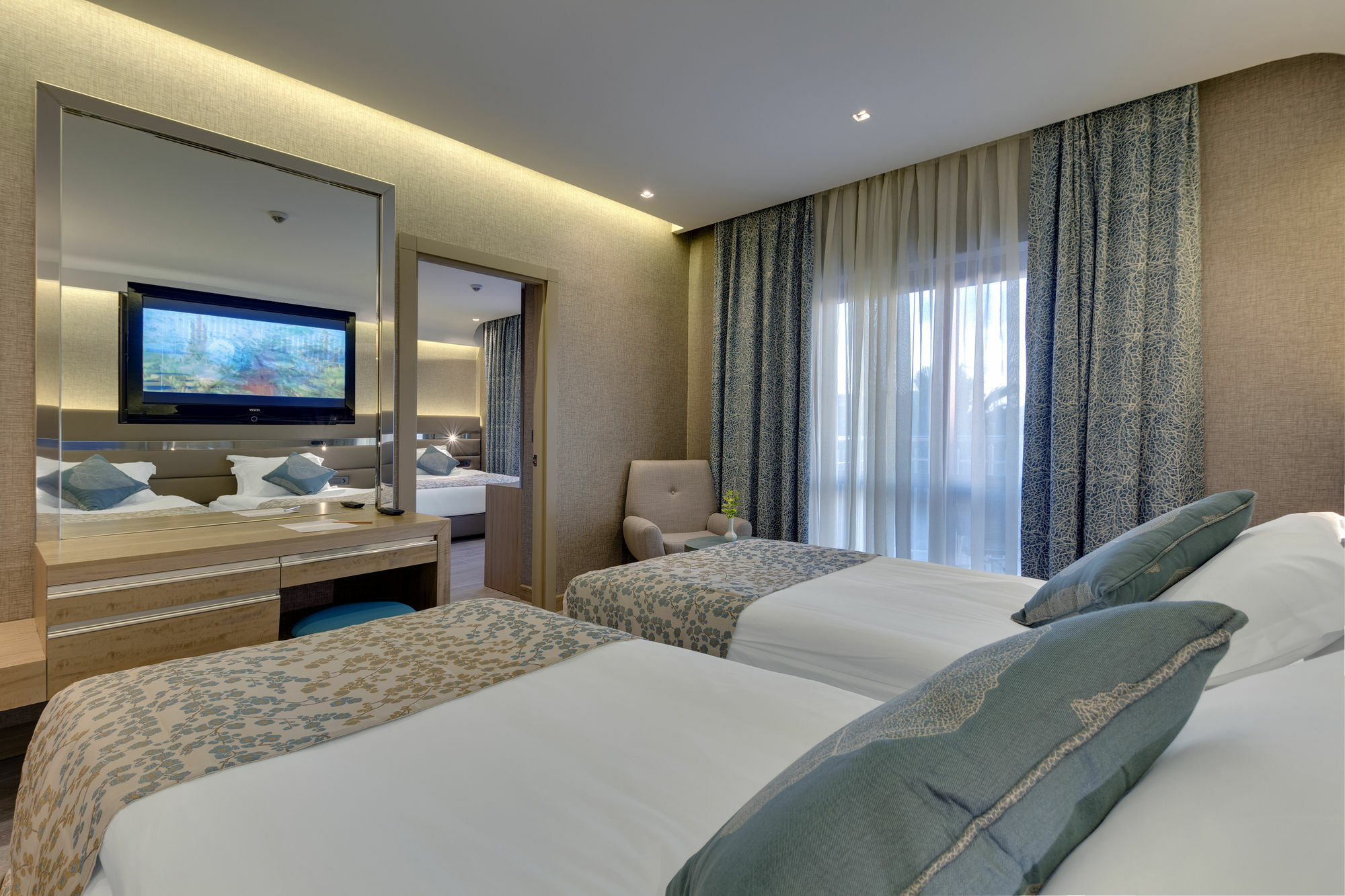 Club Grand Aqua Hotel Colakli