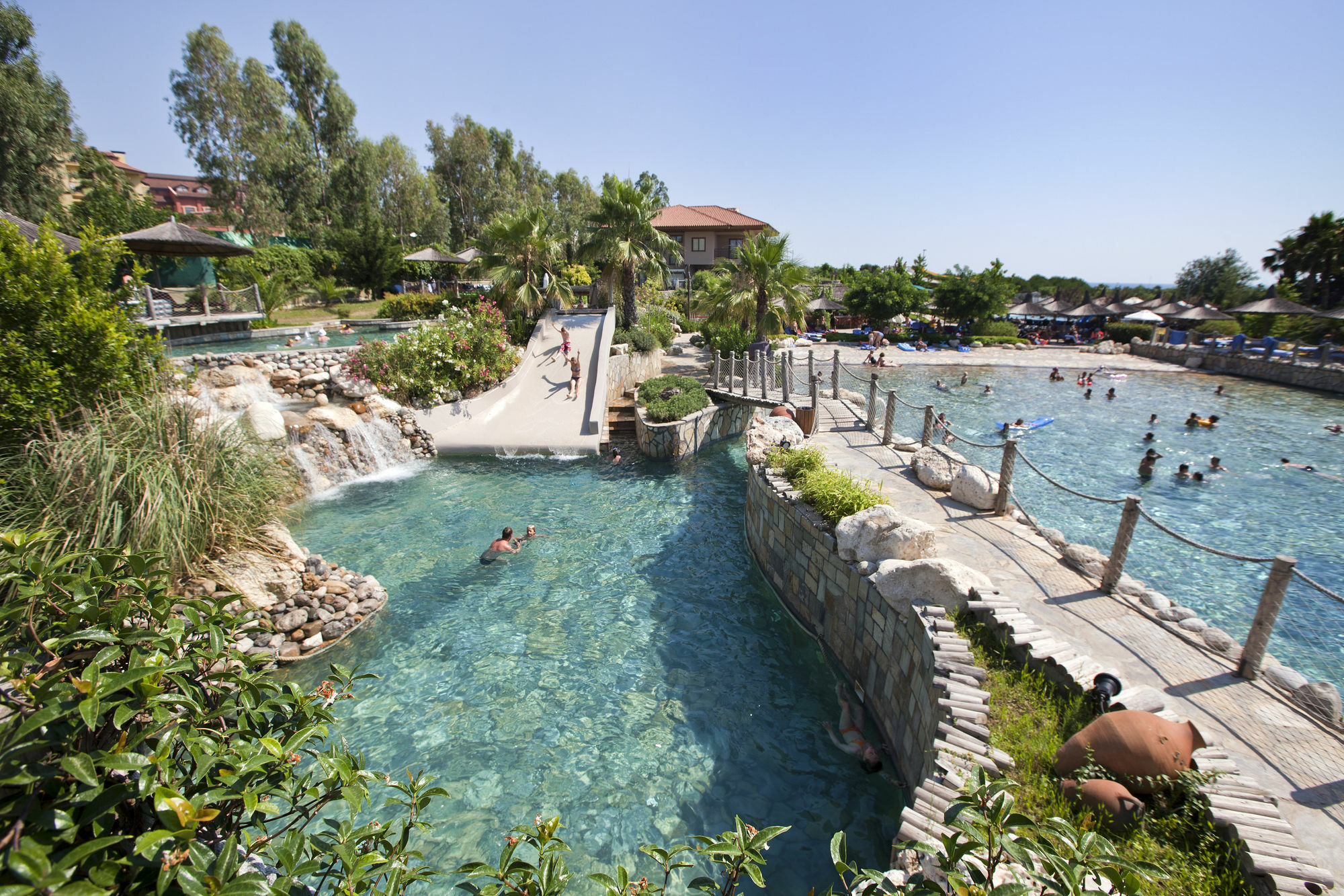 Club Grand Aqua Hotel 5*