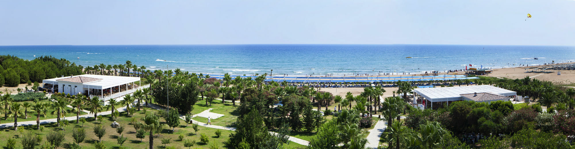 Club Grand Aqua Hotel