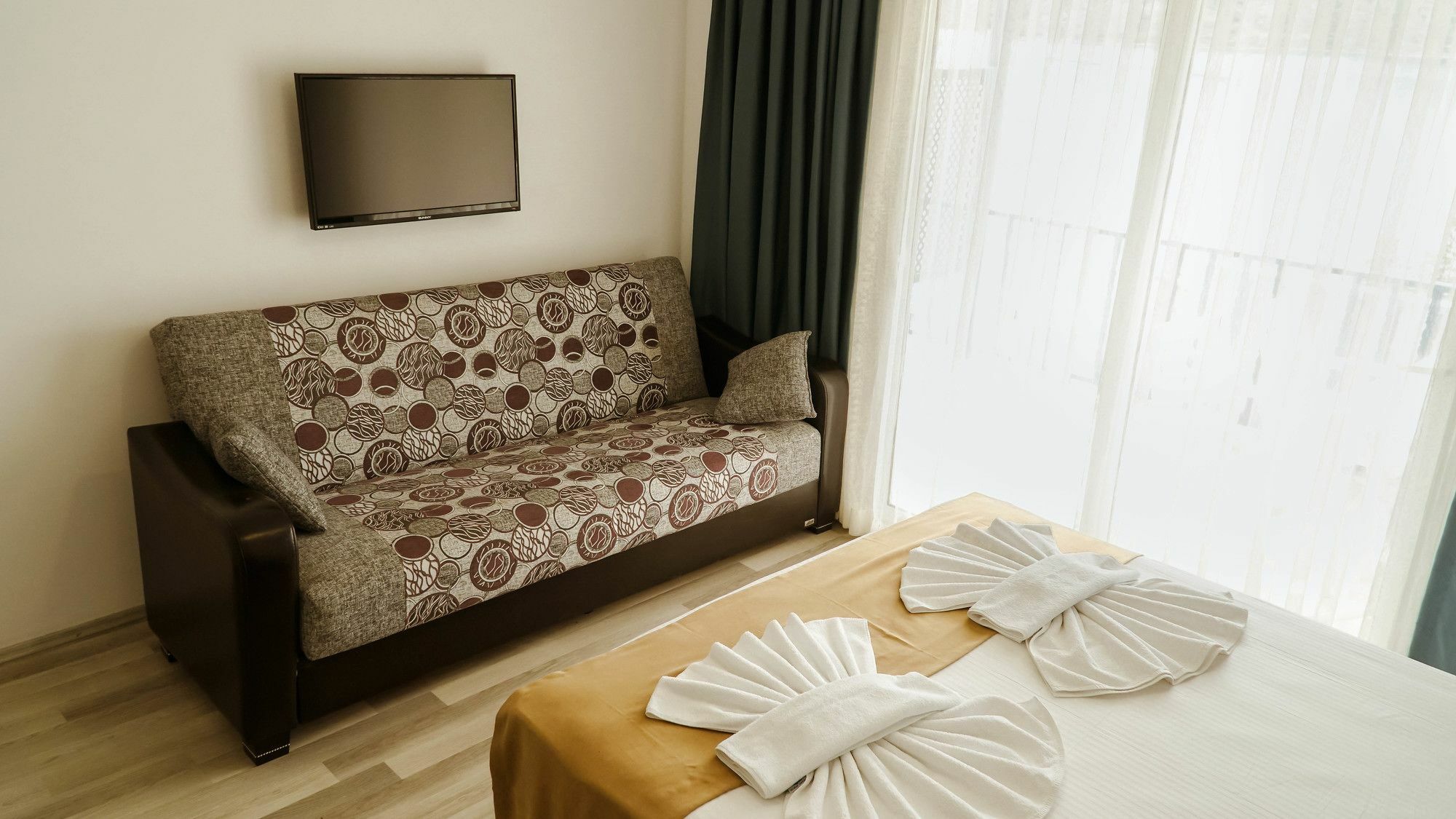 Lemon Garden Boutique Hotel