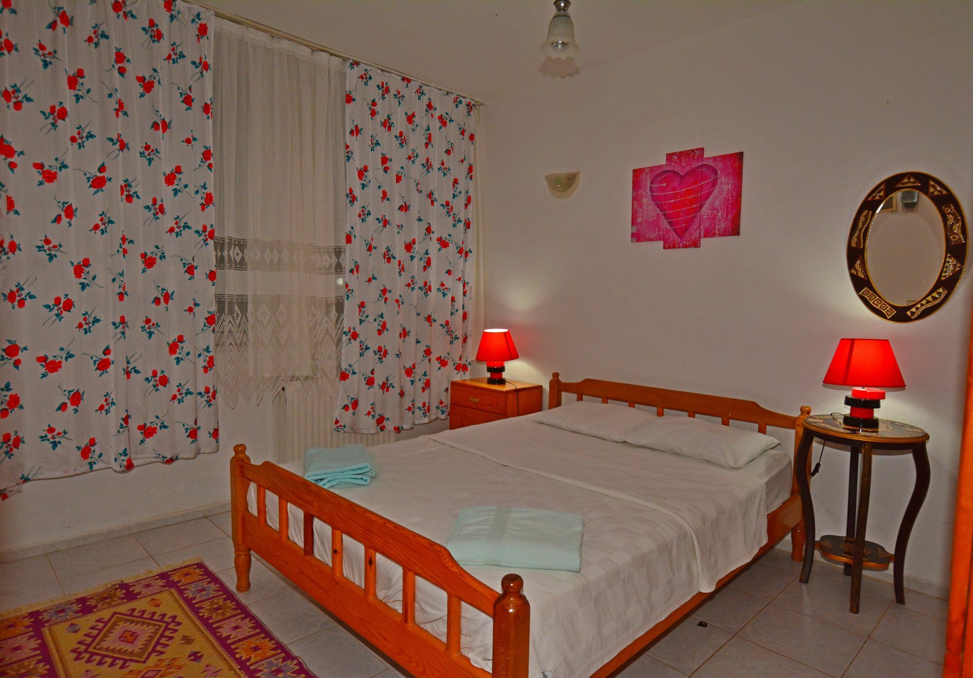 Gala Apartment
