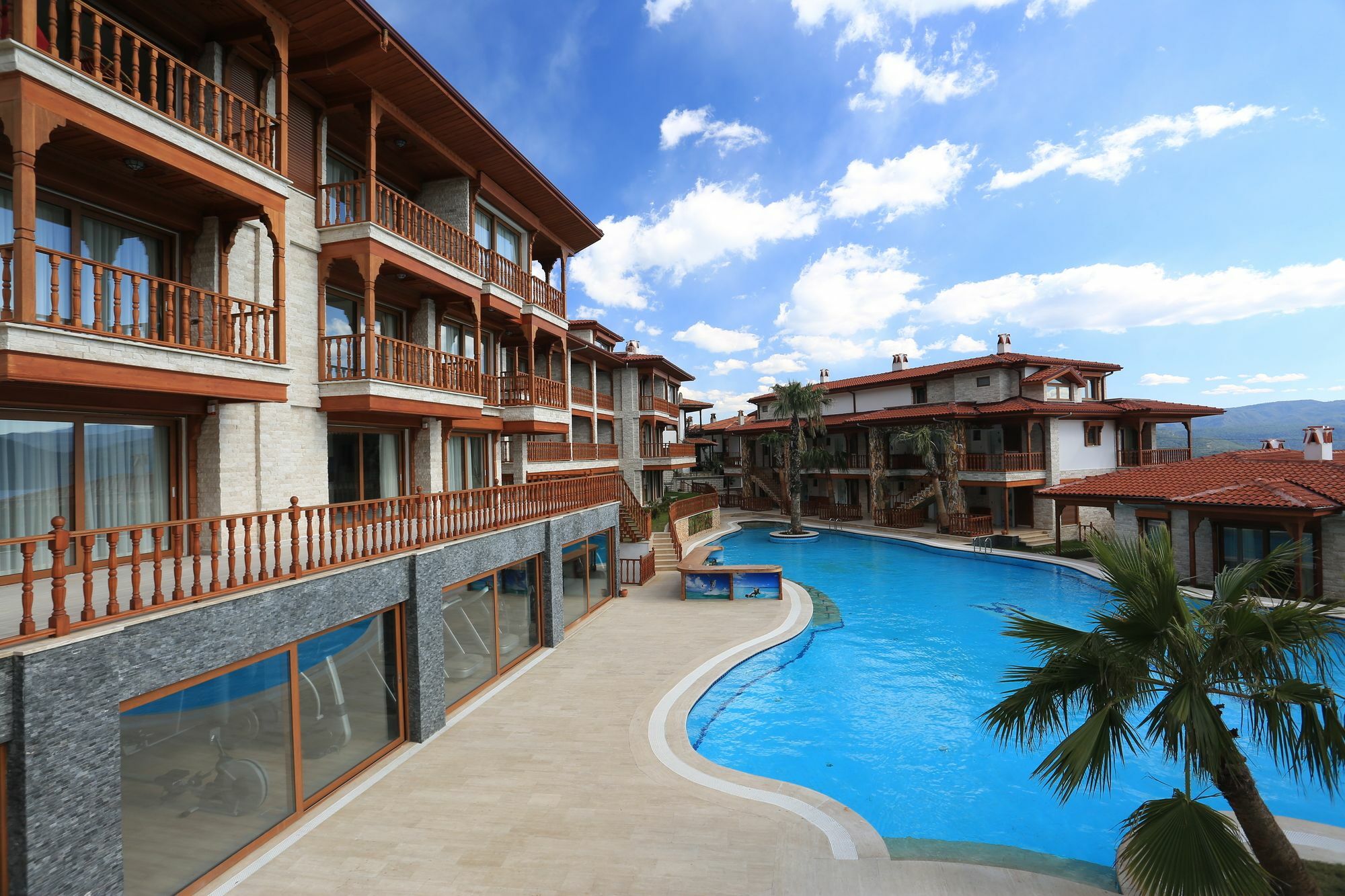Shimalpanoroma Hotel