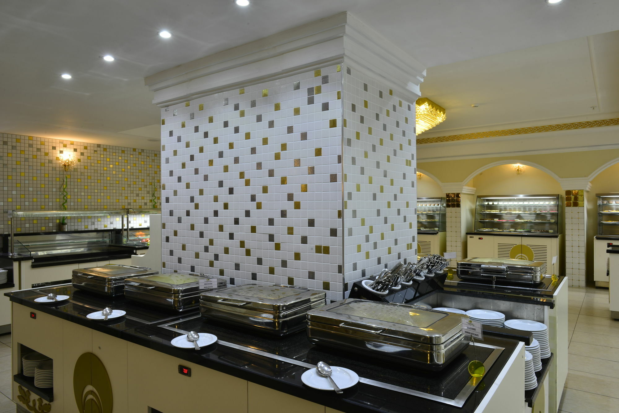 Hotel Modern Saraylar 4*