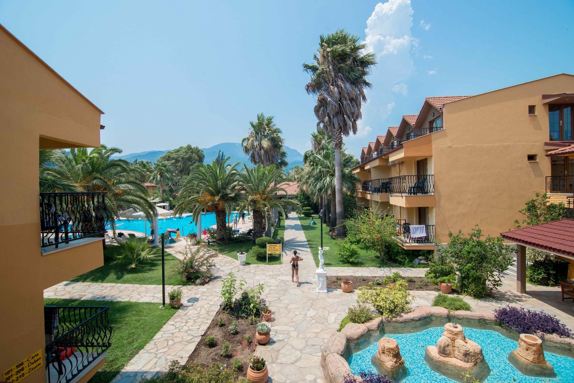 Calbis Hotel