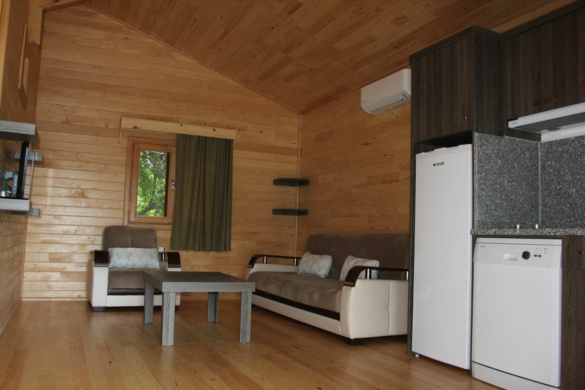 Bilge Holiday park *