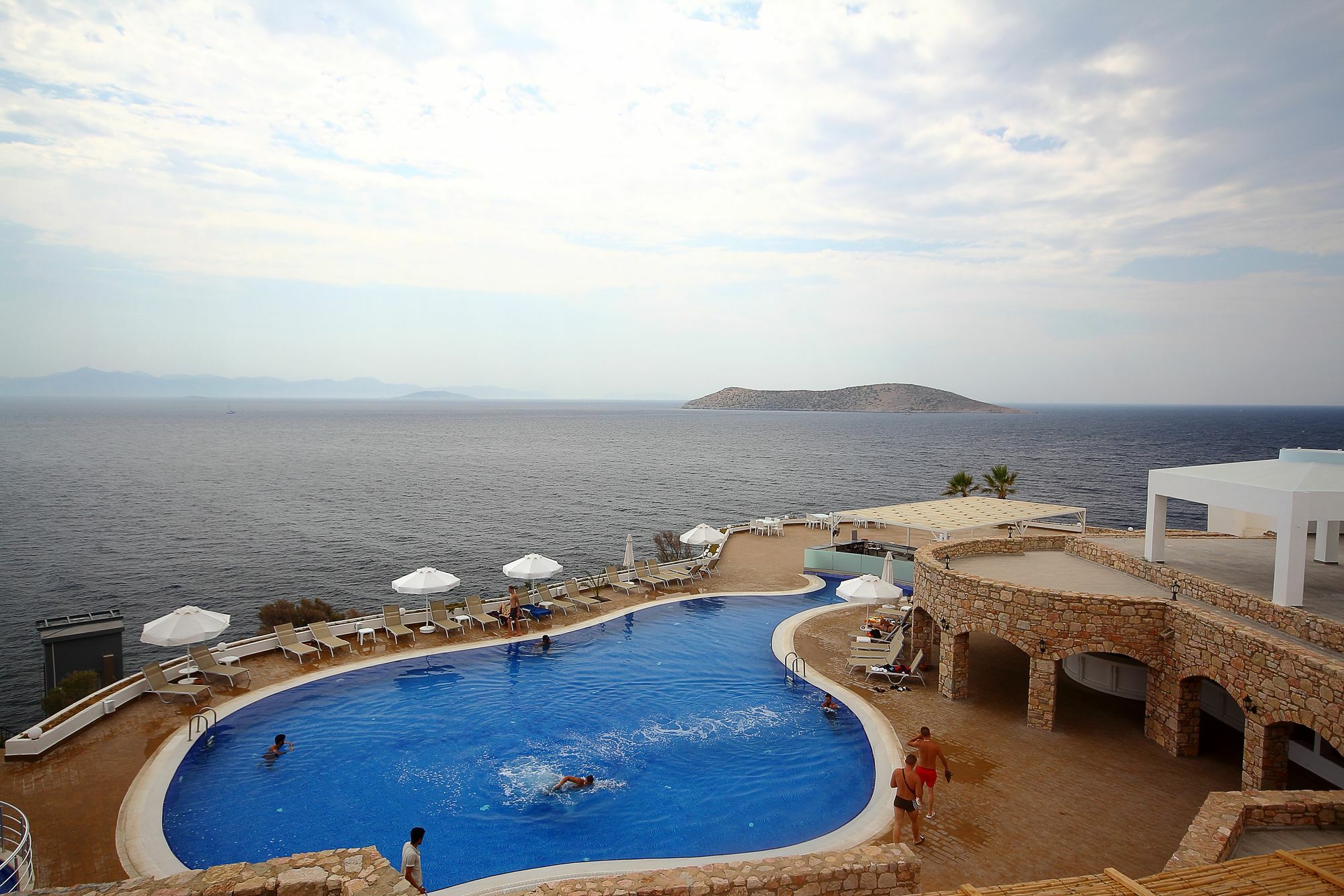 Vega Aparts Aparthotel 3*