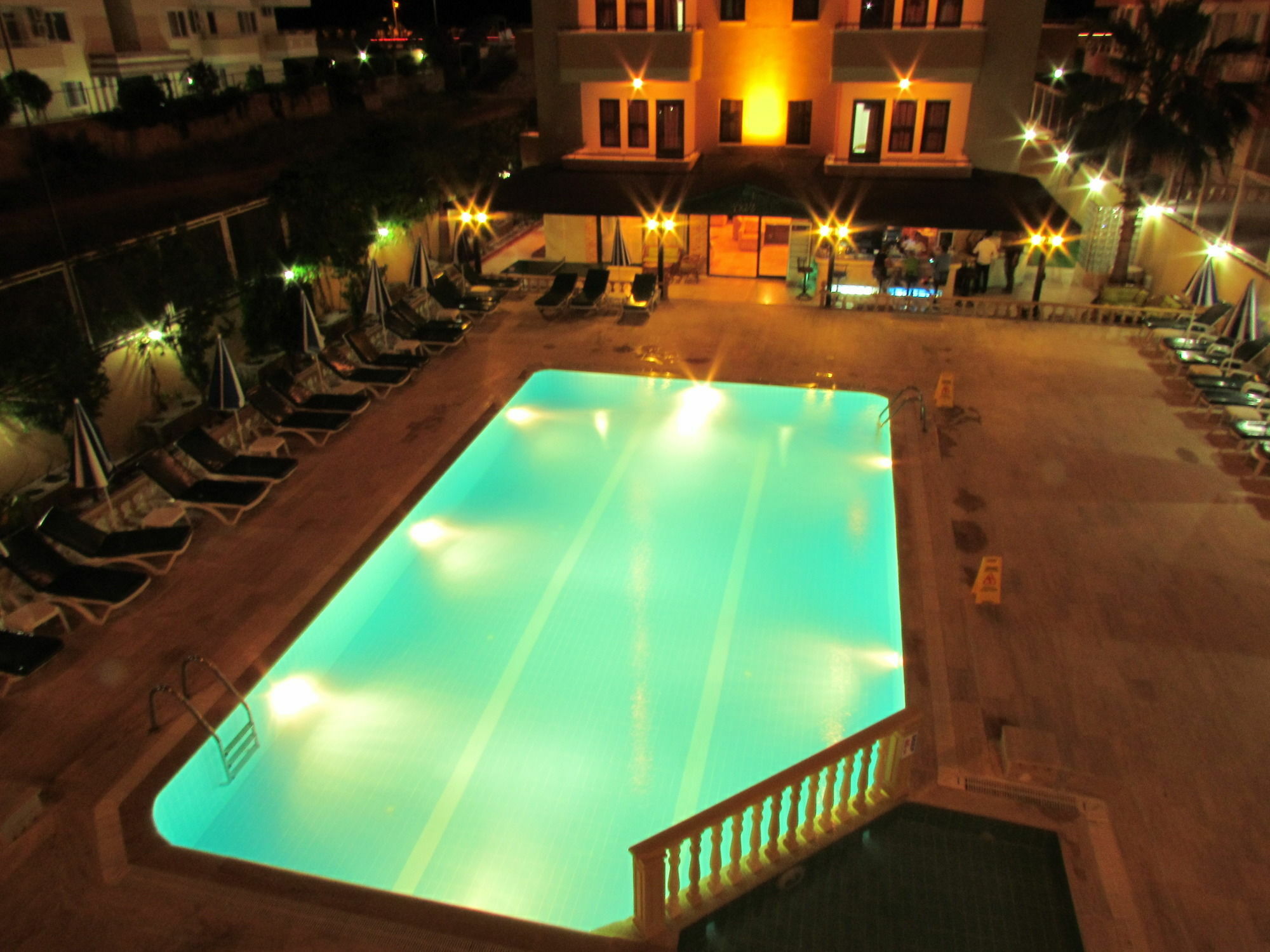 Gold Twins Family Hotel
