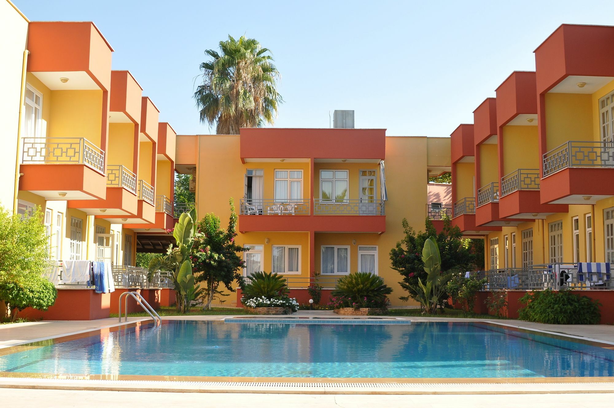 Hotel Camyuva 2*