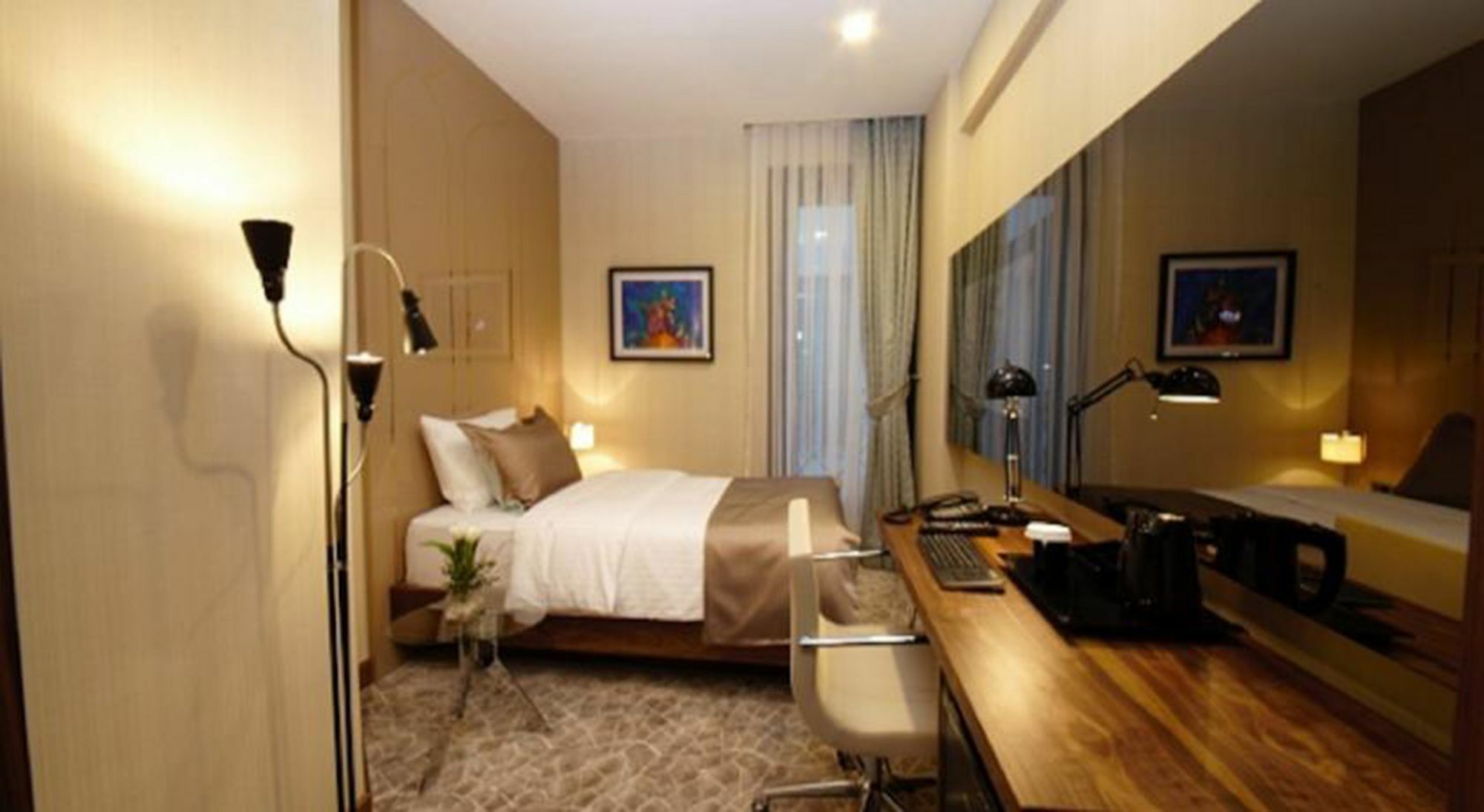 Inera Pendik Hotel 4*