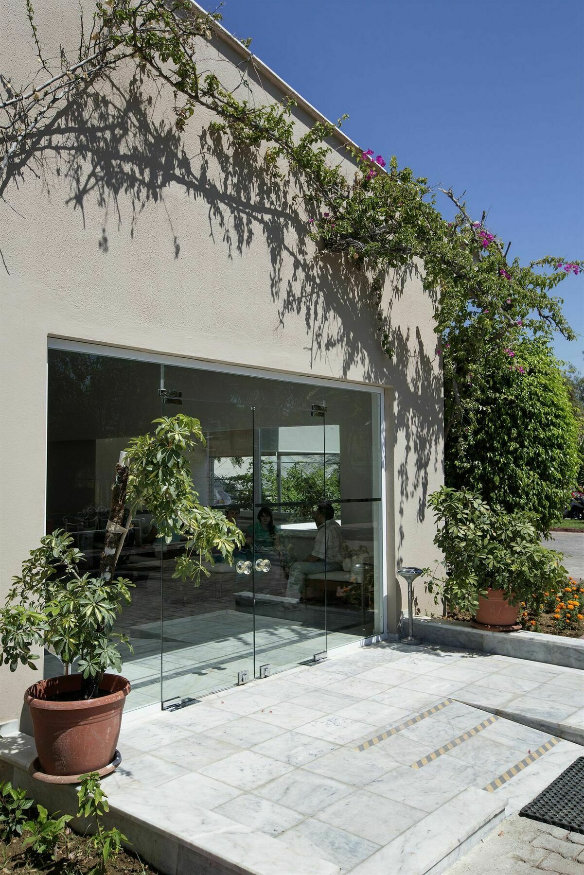 Larissa Club Hotel 4*