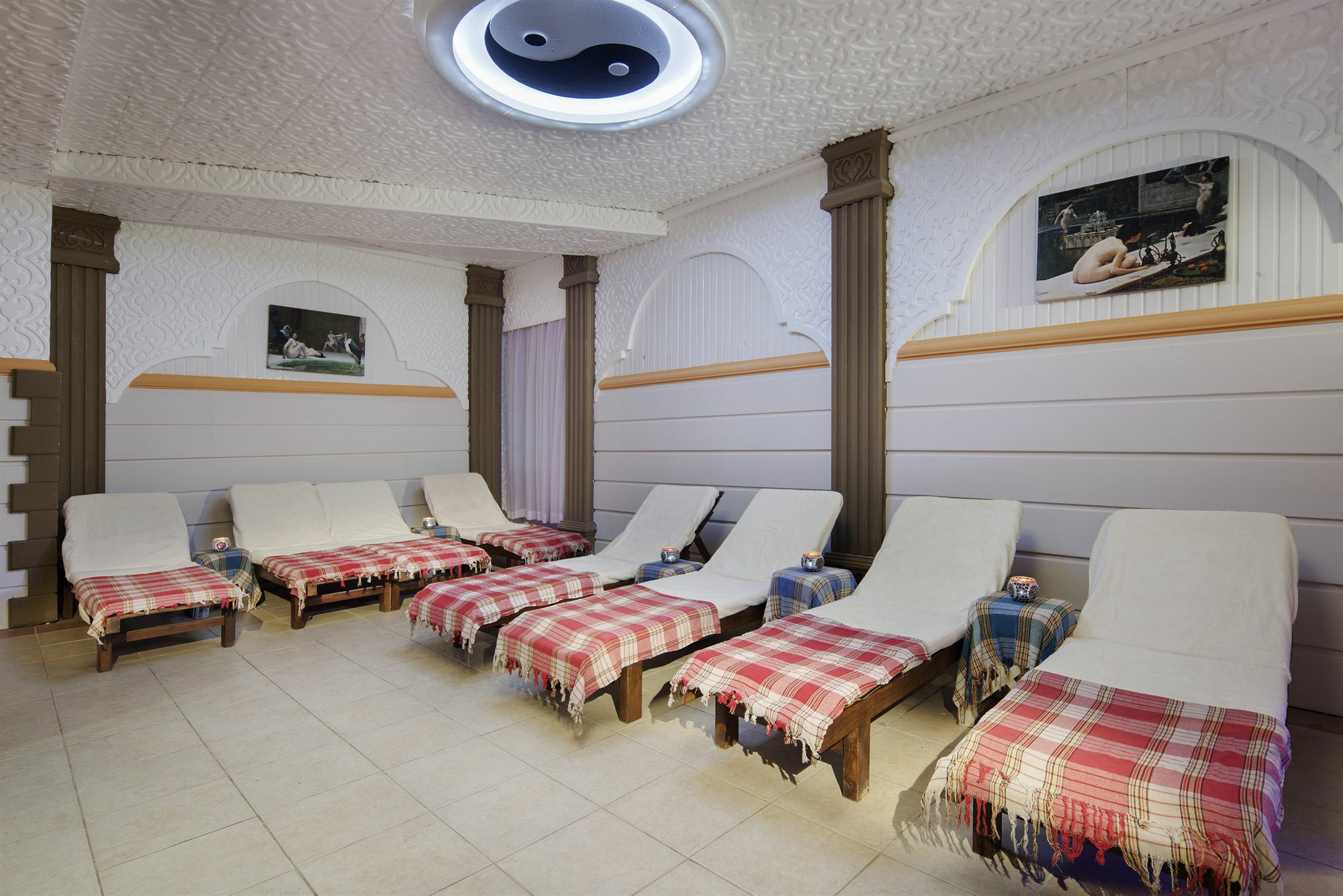 Larissa Club Hotel