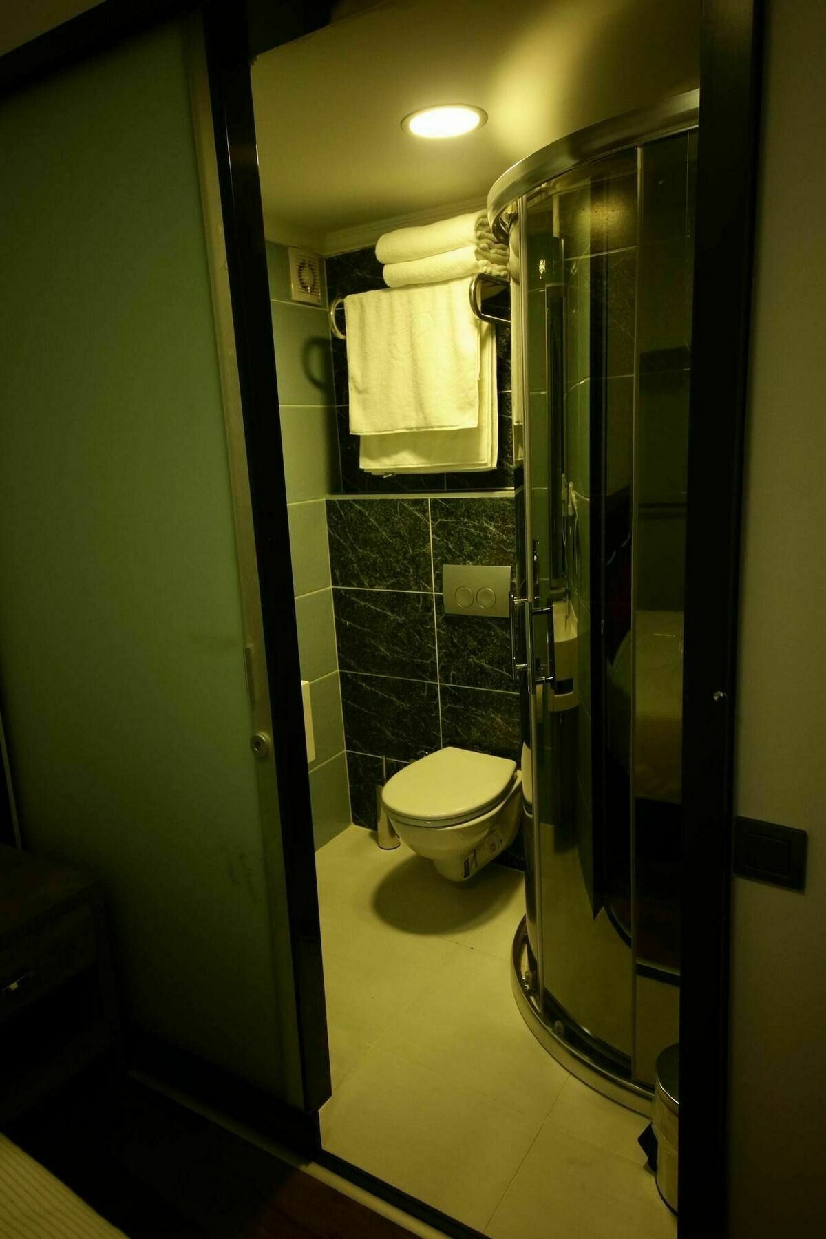 Pandora Hotel 3*