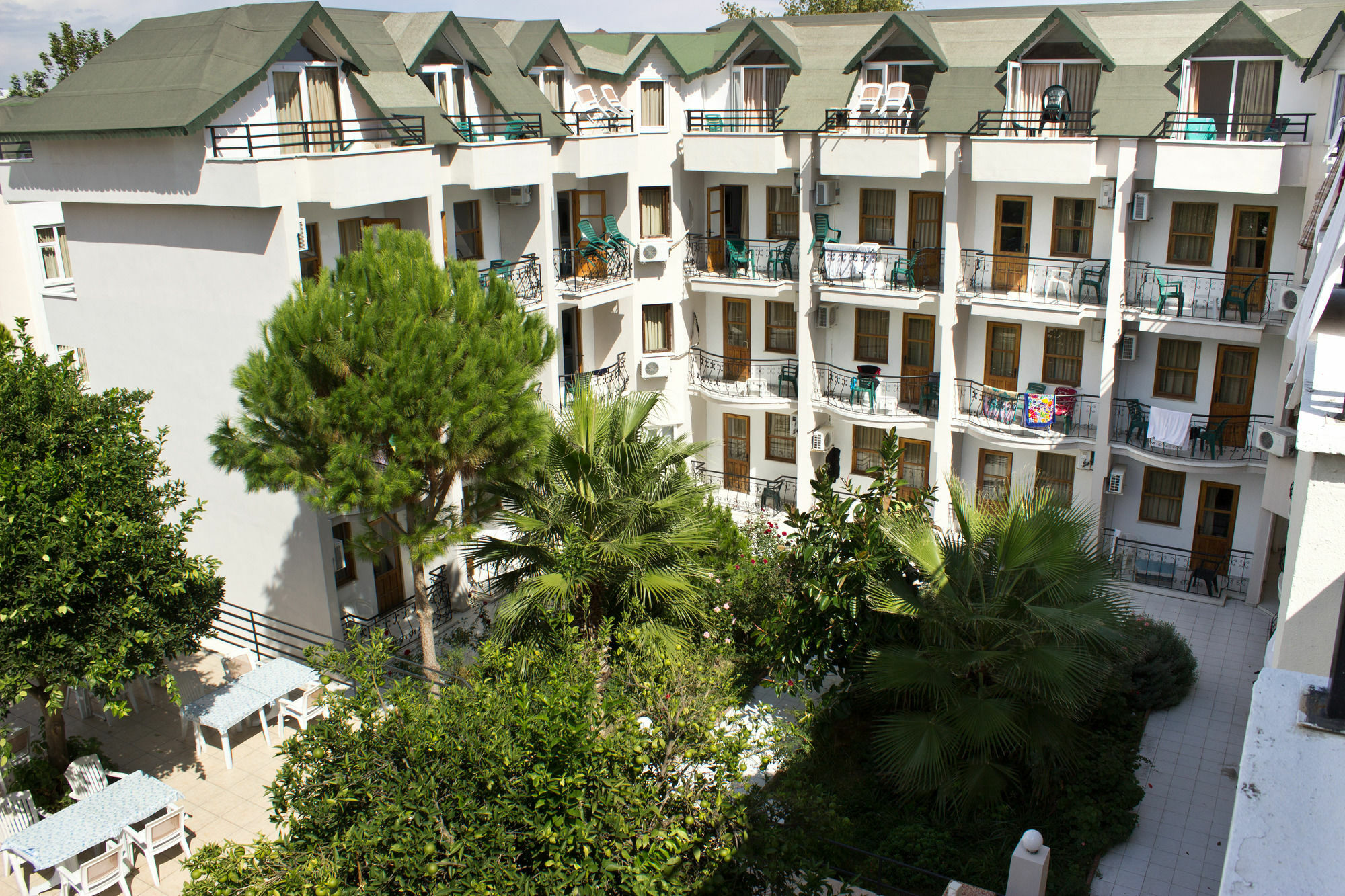 Hotel Ares