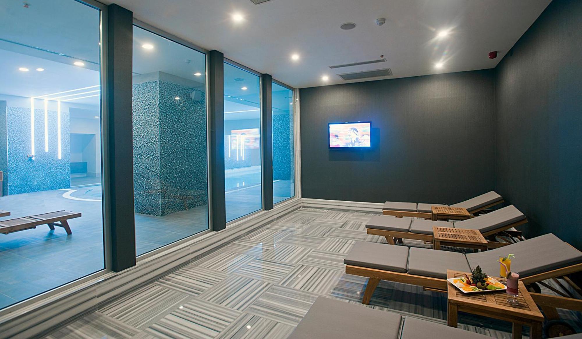 Hotel Cevahir Istanbul