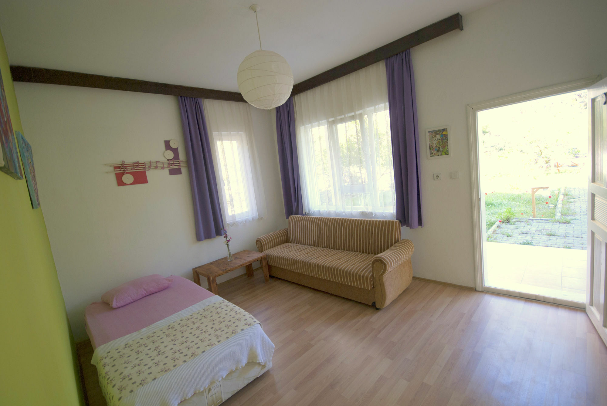 Guest house Dionysos
