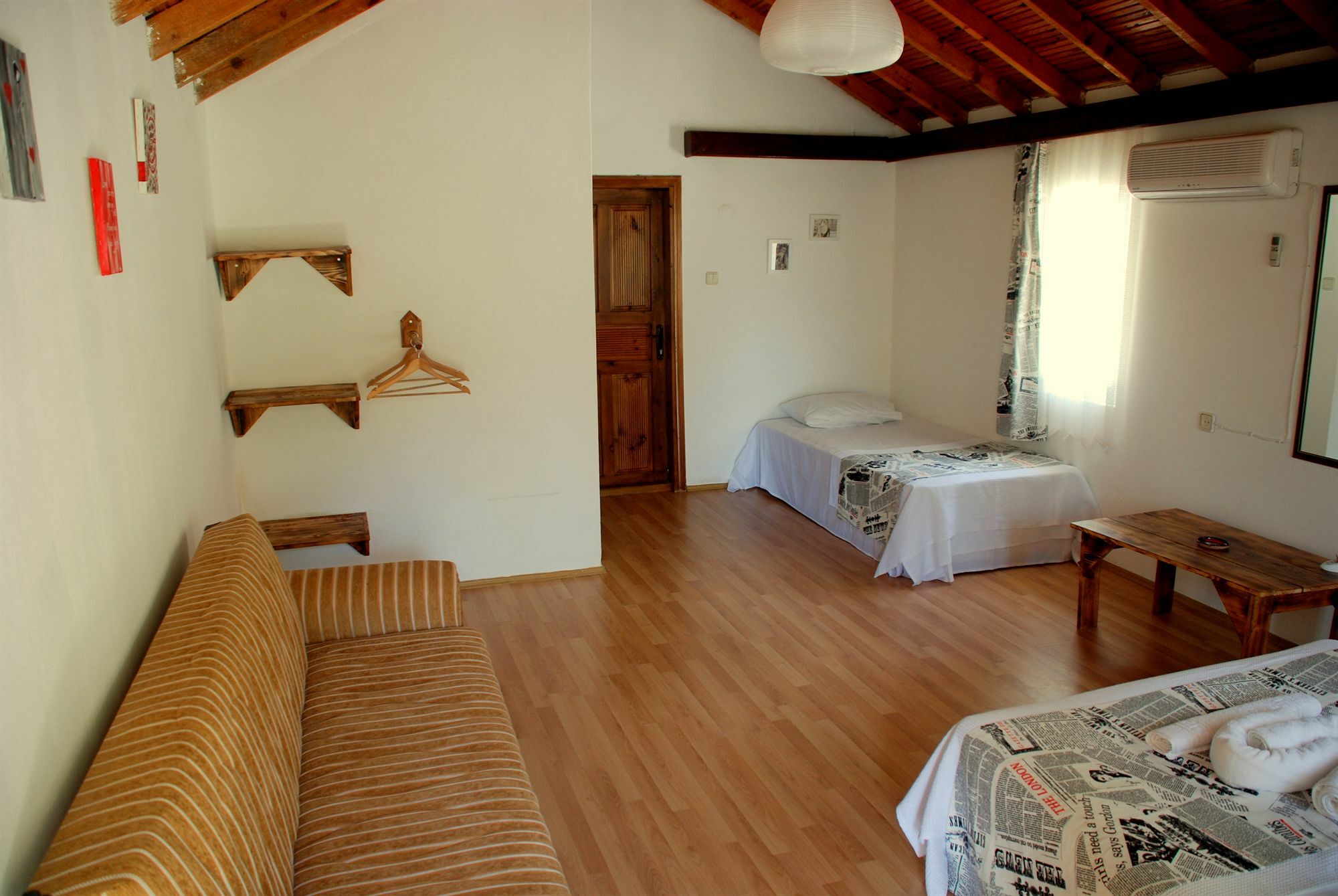 Guest house Dionysos 3*
