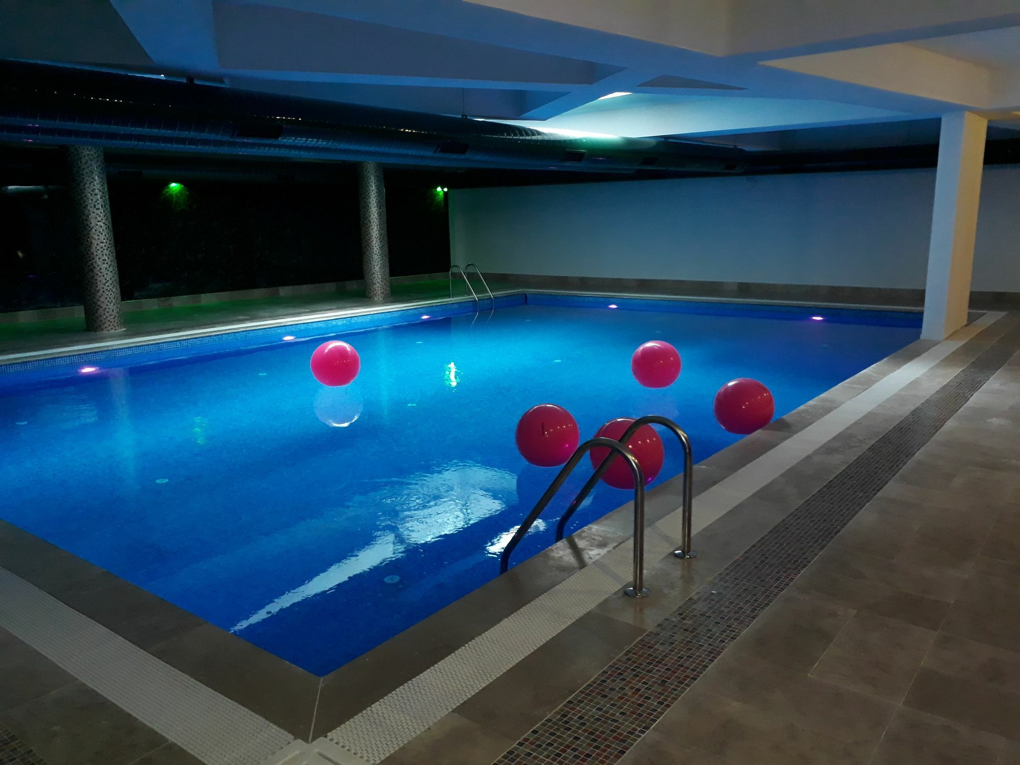 Elits Suits Apartment *