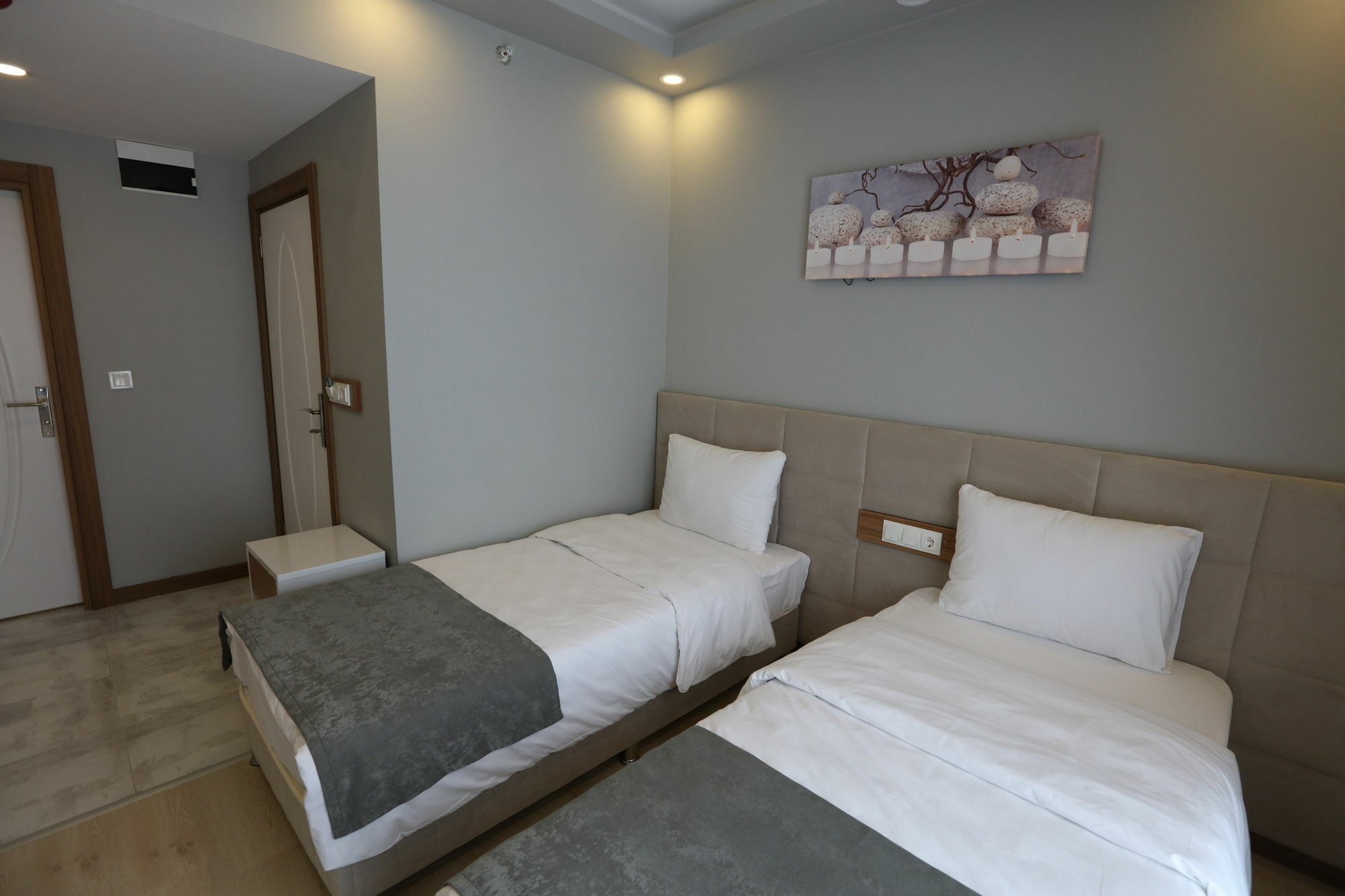 Hotel Royal Inci 3*