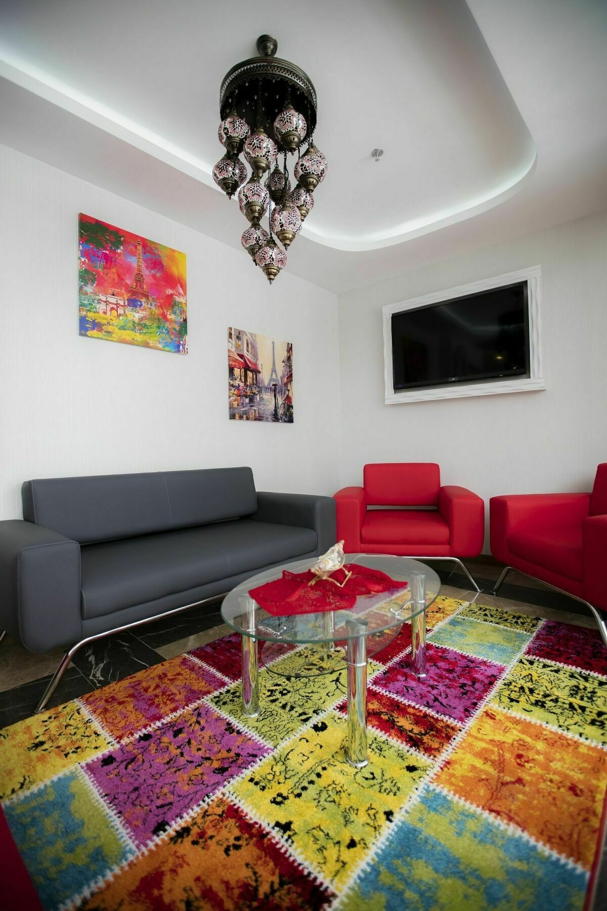 Royal Inci Hotel