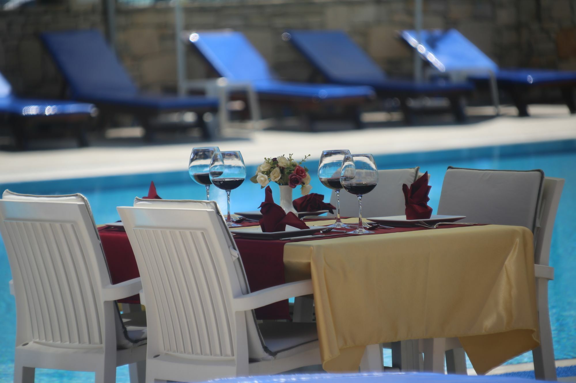 Aparthotel Whispering Sands