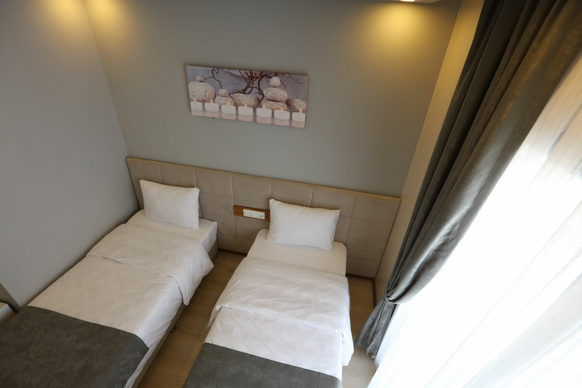 Hotel Royal Inci 3*