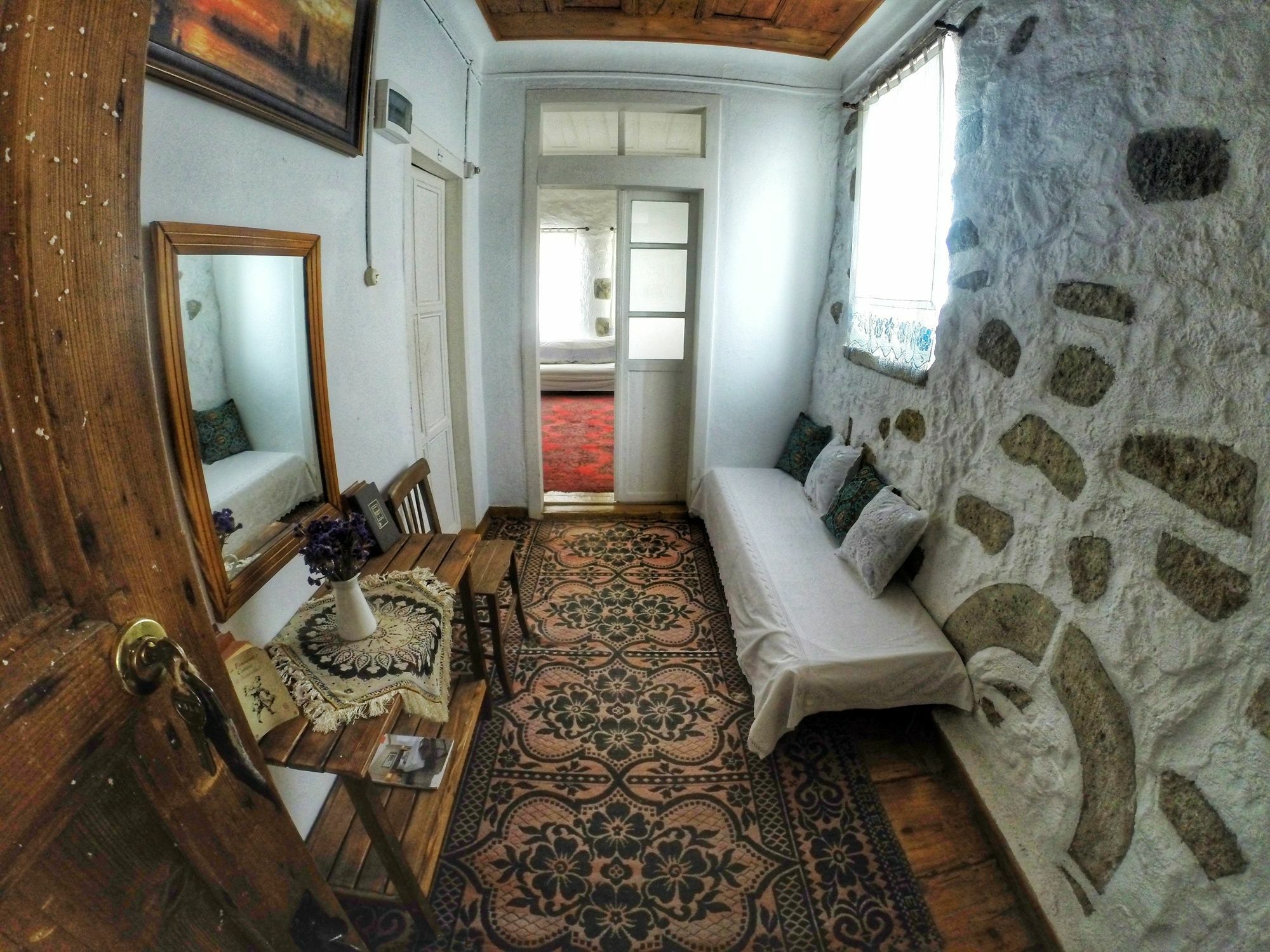 Afet Hanim Konagi Guest house