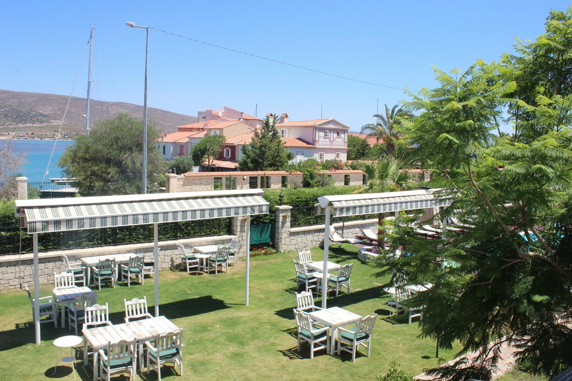 Marina Palace