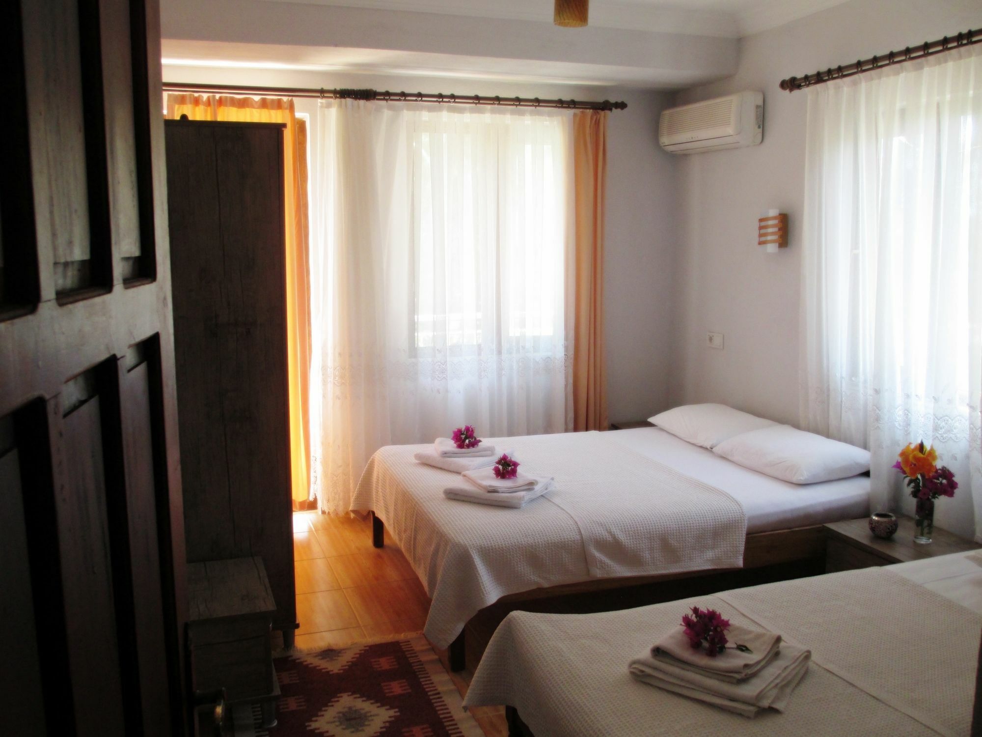 Bed & Breakfast Eucalyptus 2*