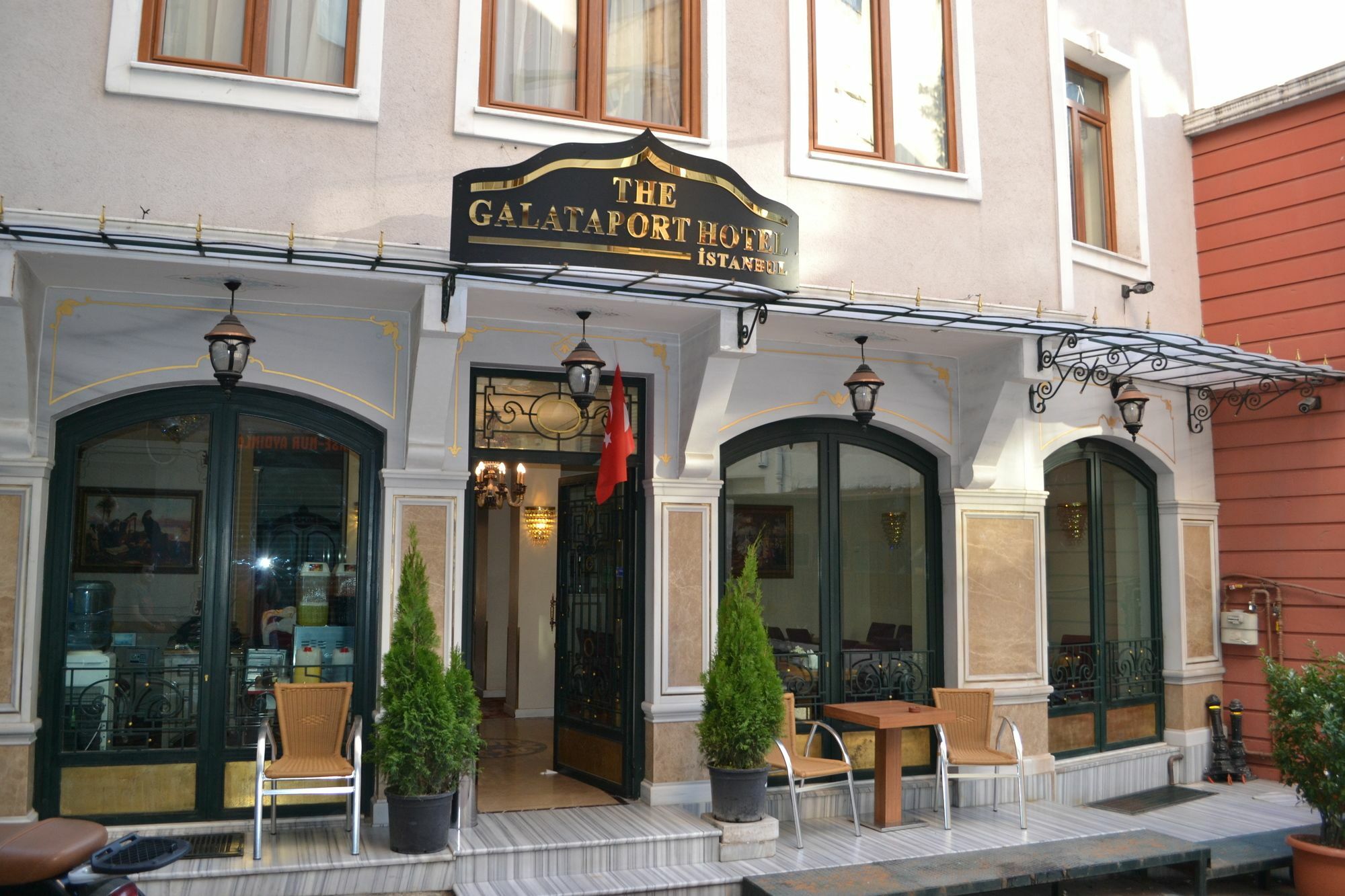 Galatower Hotel