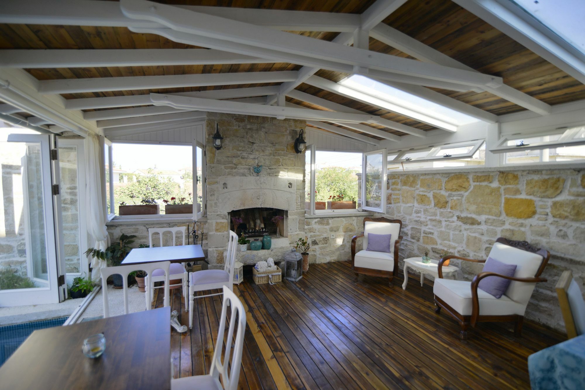 Hotel Eski Tas