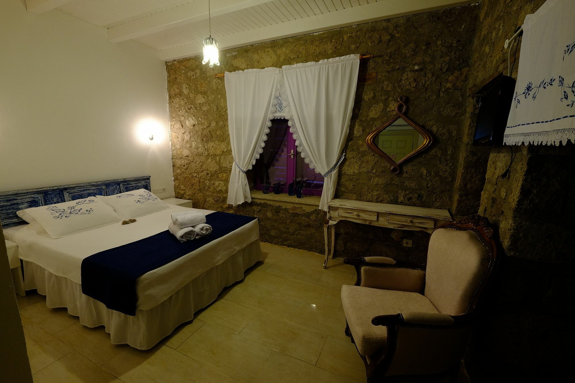 Serin Hotel