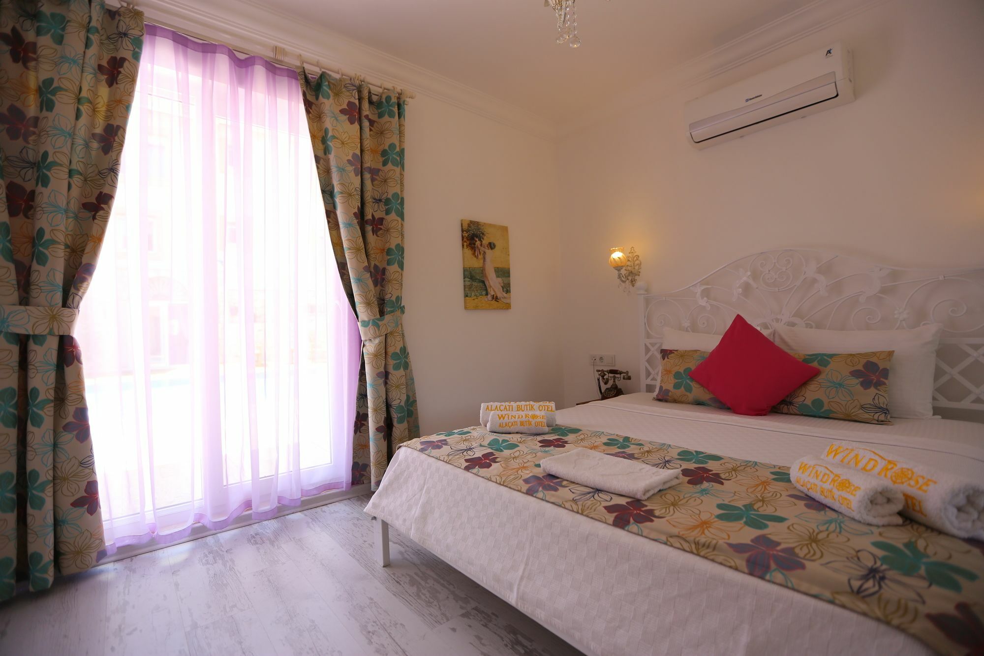 Bed & Breakfast Ruezgar Guelue Butik Otel Alacati