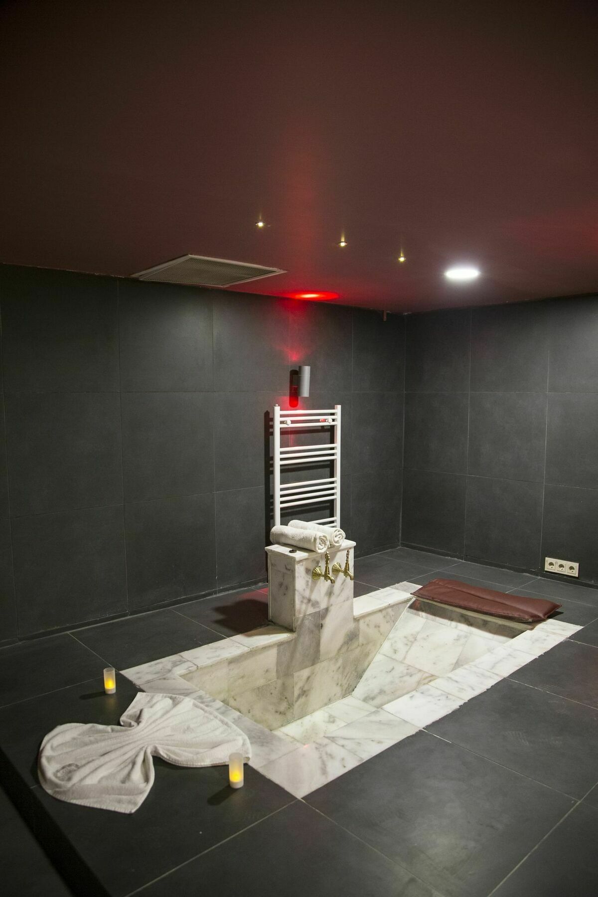 Hotel Buyuk Velic 4*