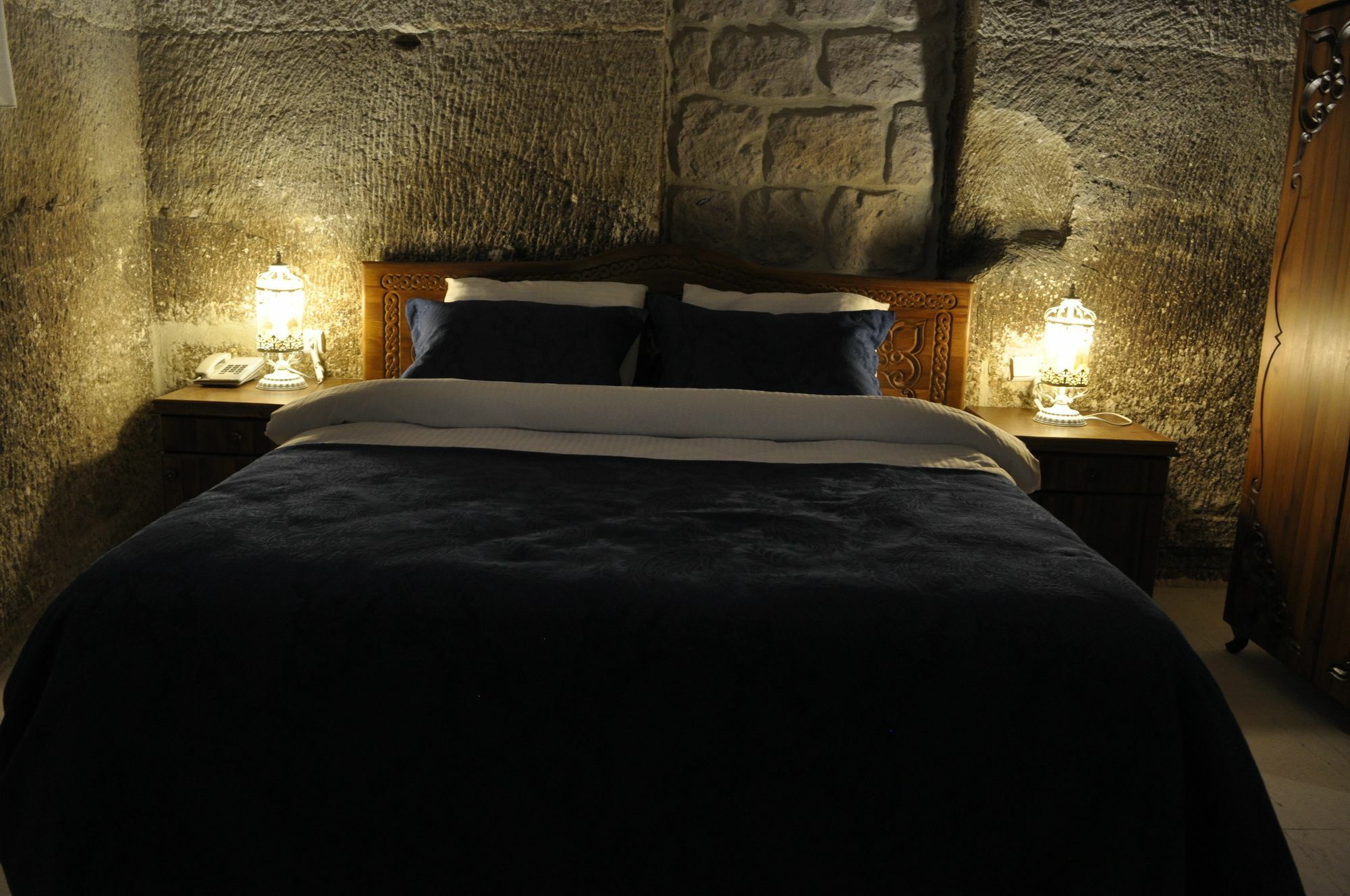Salkim Cave House Hotel 2*
