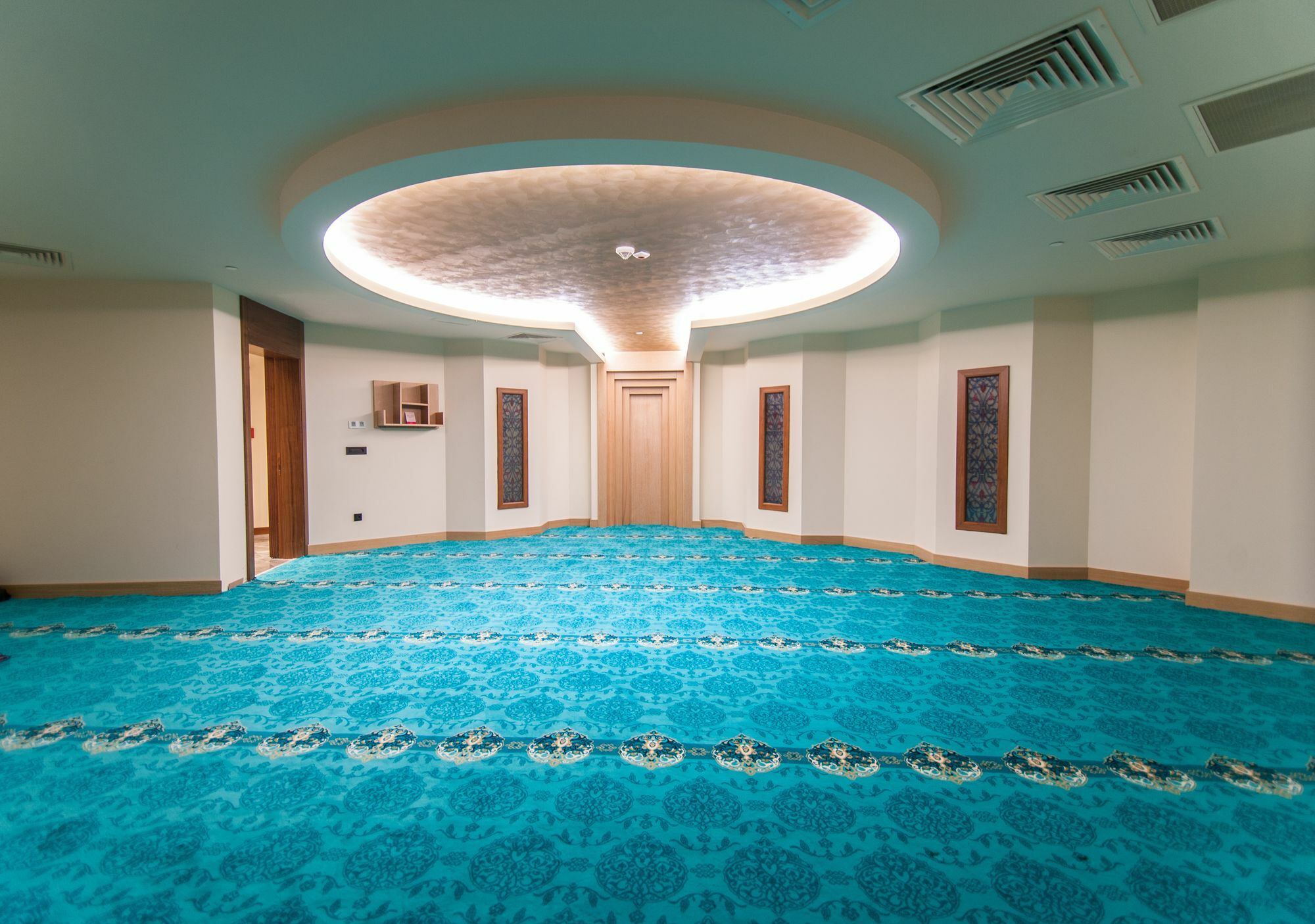 Bayir Diamond & Convention Center