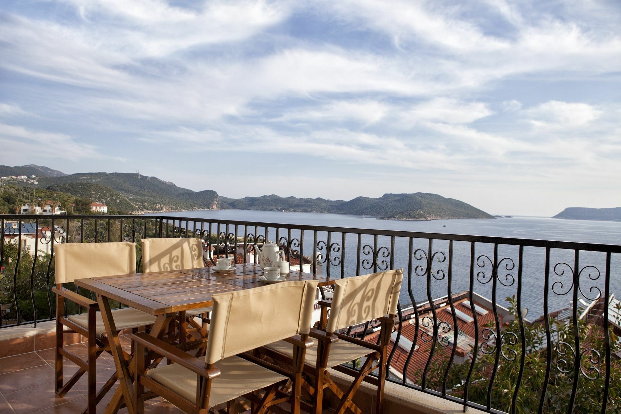 Aparthotel Lantana Aparts
